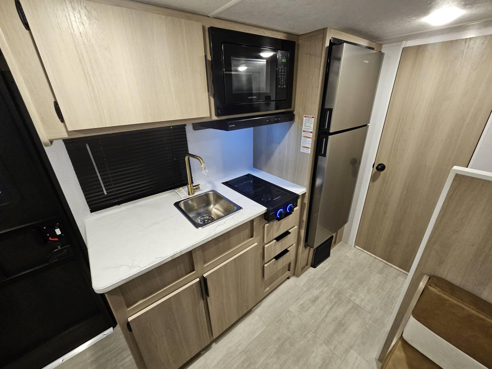 2026 Dutchmen 2026 Dutchmen Kodiak - thumbnail 4