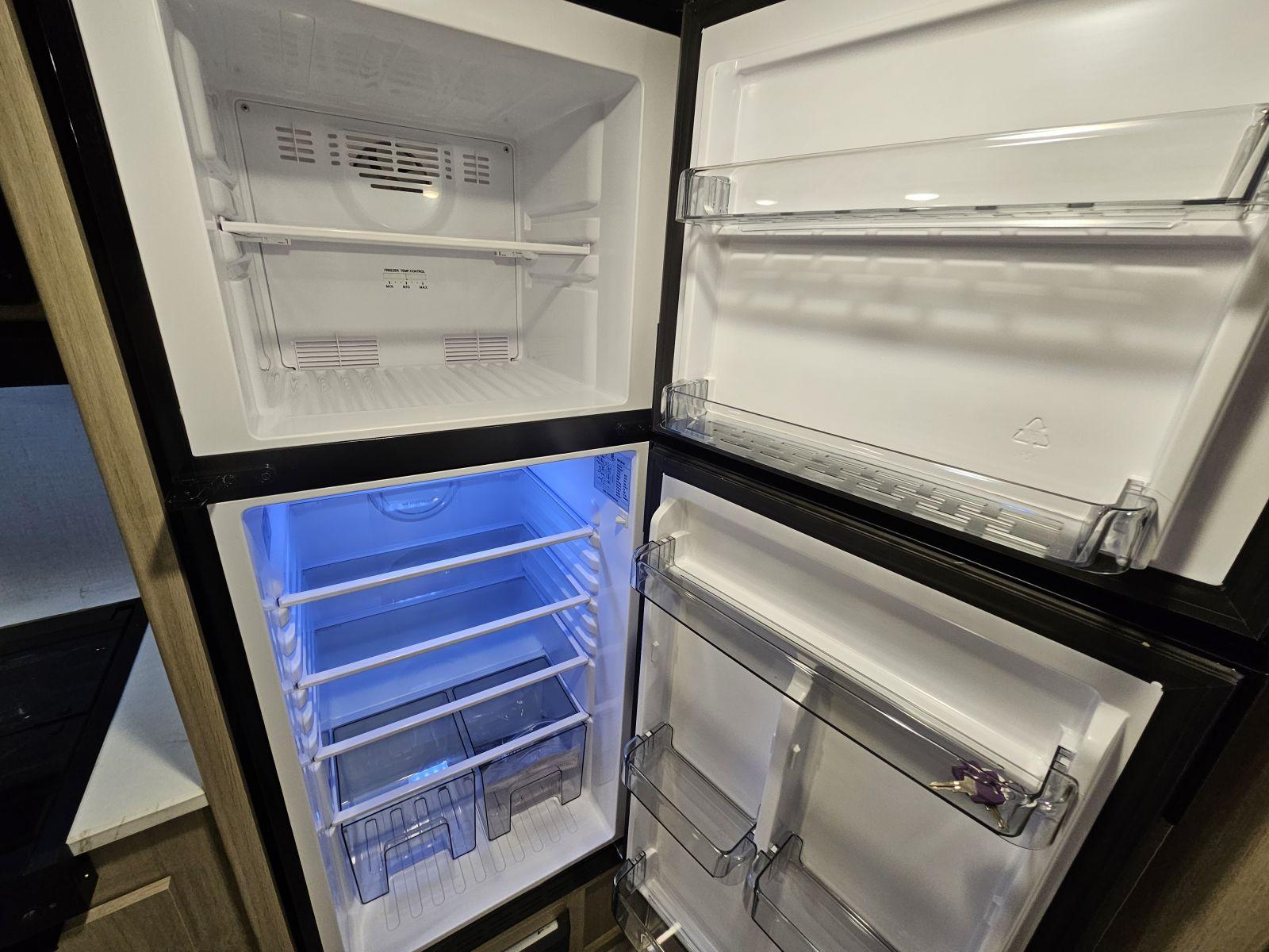 2026 Dutchmen 2026 Dutchmen Kodiak - thumbnail 7