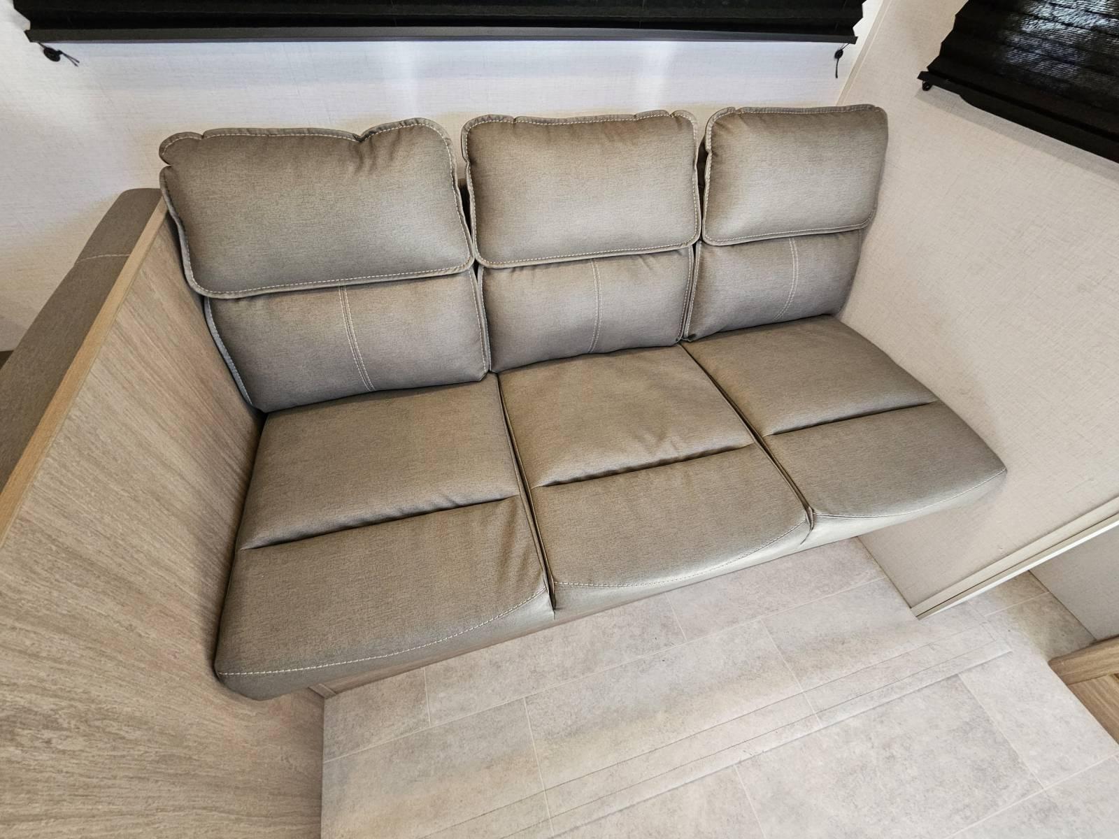 2026 Dutchmen 2026 Dutchmen Aspen Trail - thumbnail 6