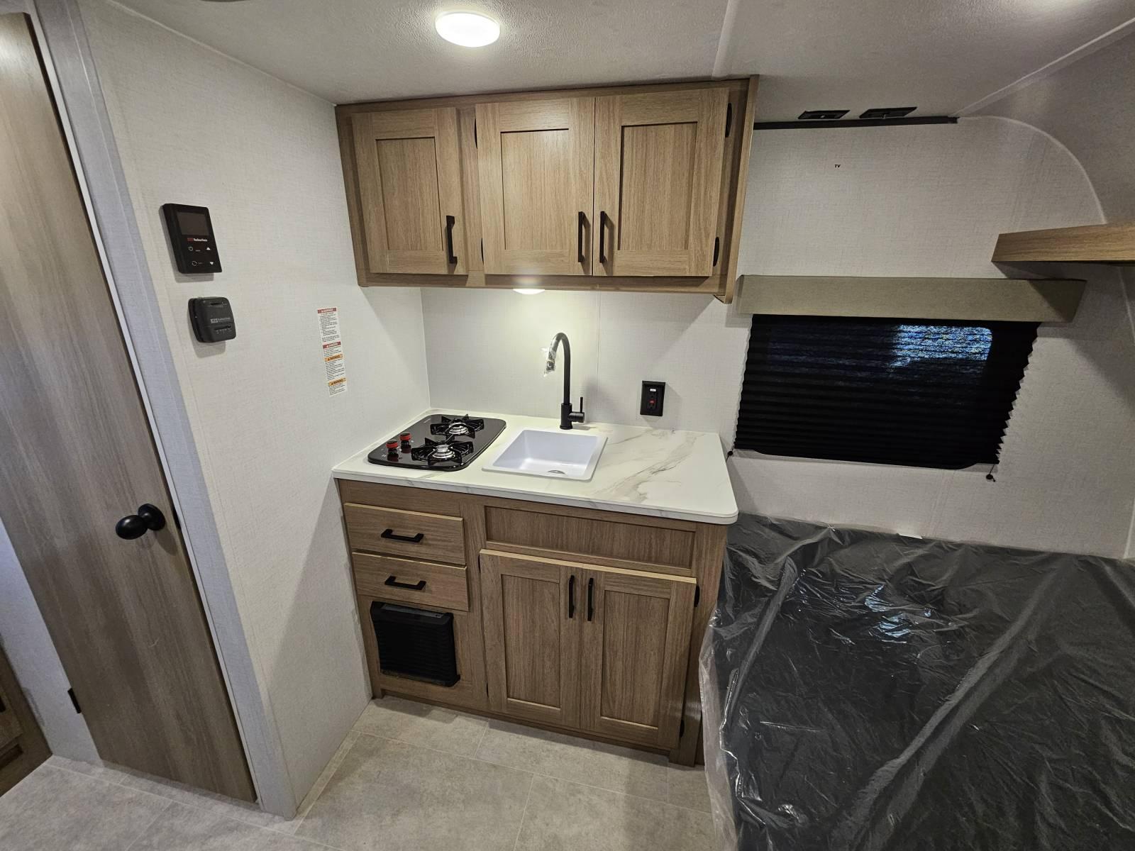 2026 Dutchmen 2026 Dutchmen Aspen Trail Mini - thumbnail 6