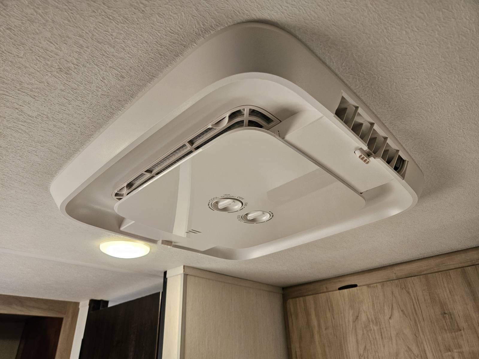 2026 Forest River 2026 Forest River Cherokee Wolf Pup - thumbnail 17