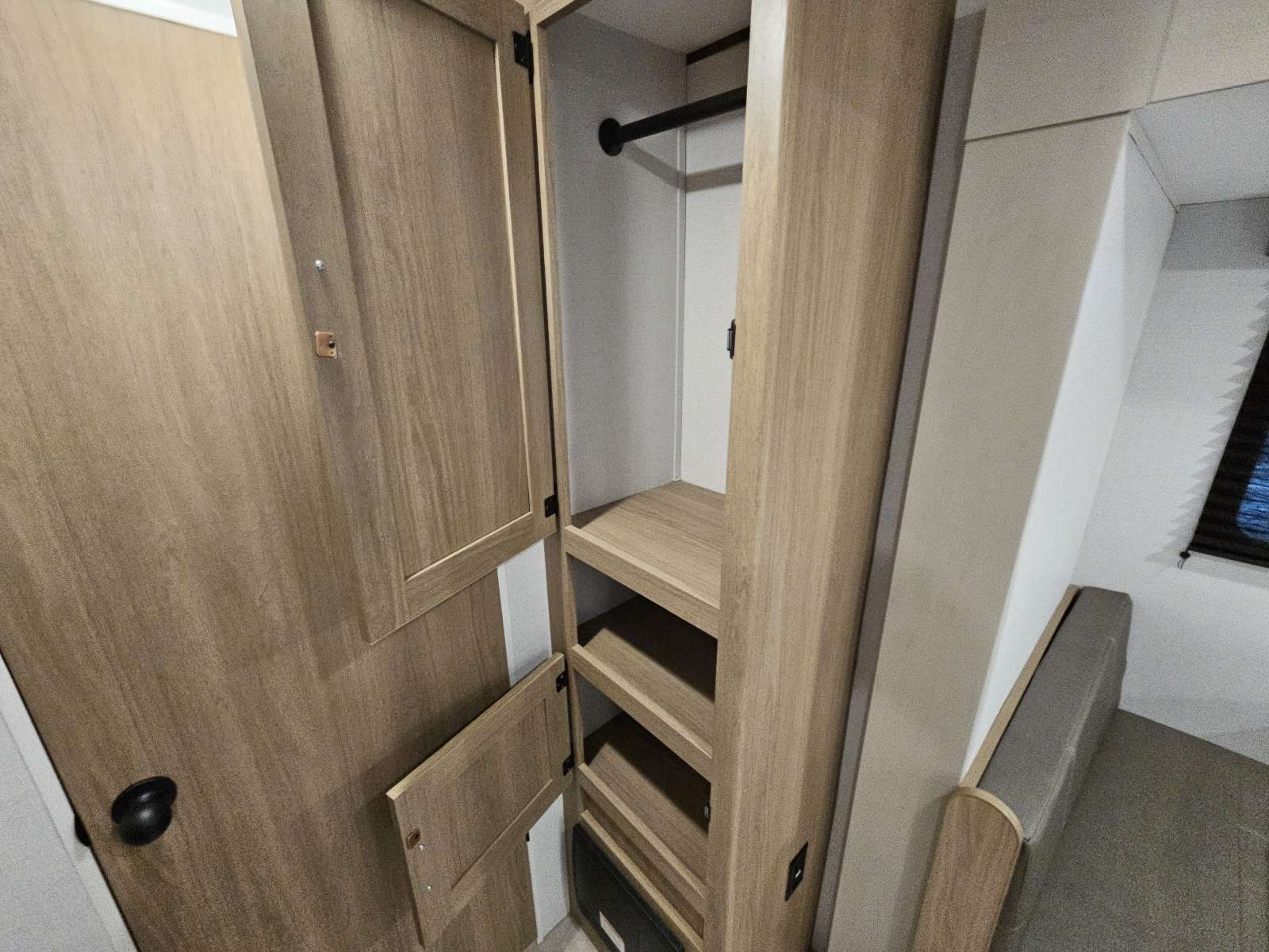 2026 Dutchmen 2026 Dutchmen Aspen Trail LE - thumbnail 13