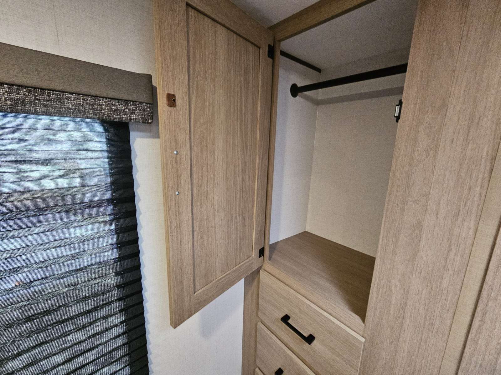 2026 Dutchmen 2026 Dutchmen Aspen Trail LE - thumbnail 18