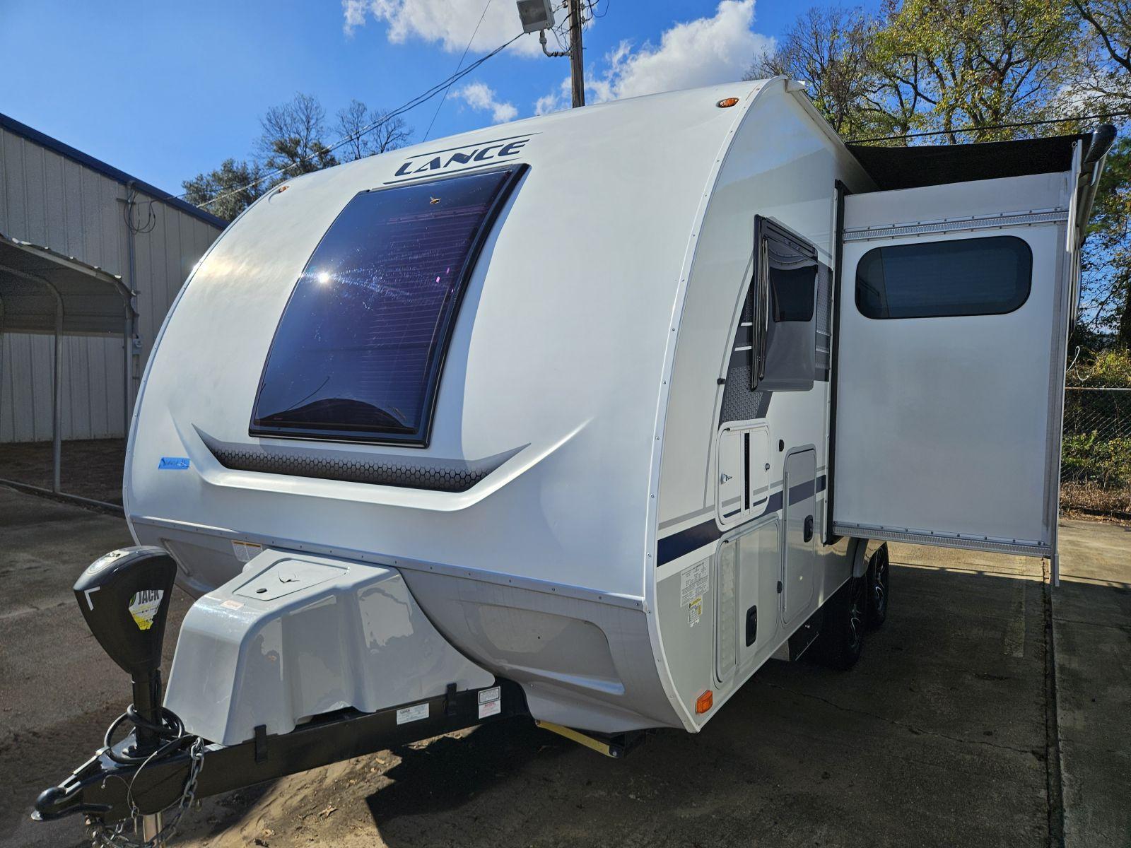 2022 Lance 2022 Lance Lance - thumbnail 3