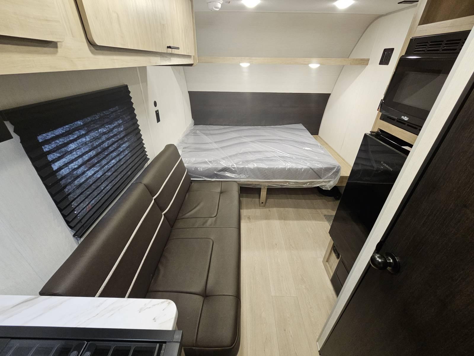 2026 Forest River 2026 Forest River Cherokee Wolf Pup - thumbnail 5