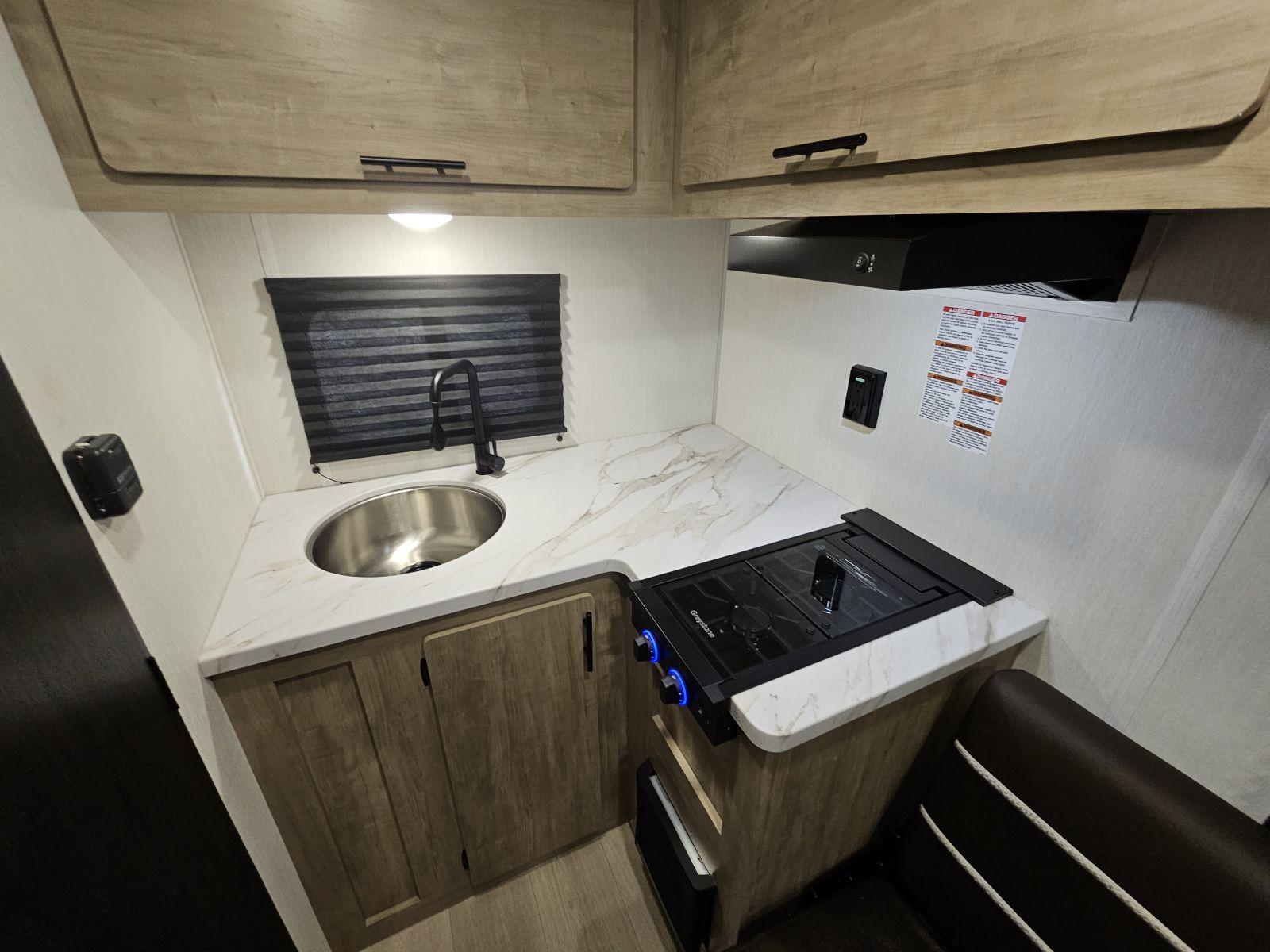 2026 Forest River 2026 Forest River Cherokee Wolf Pup - thumbnail 8