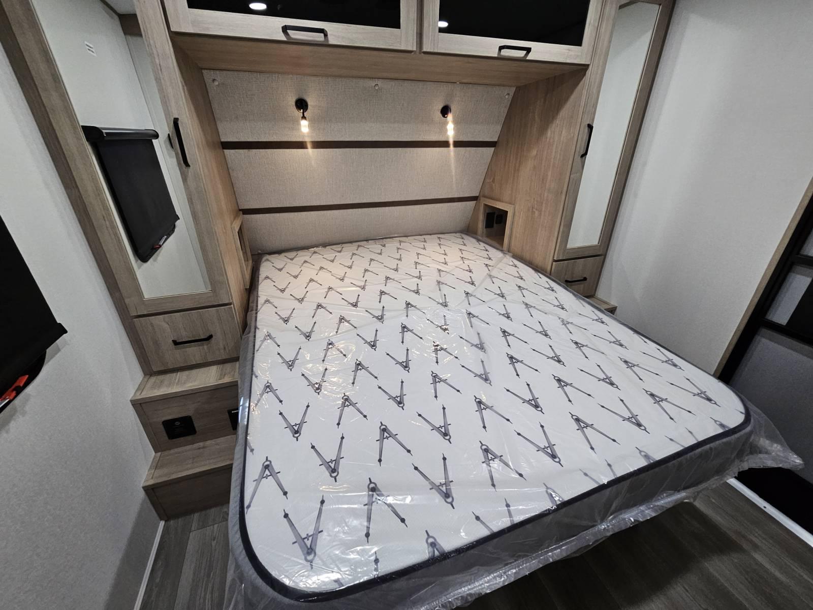 2026 Grand Design 2026 Grand Design Imagine - thumbnail 13