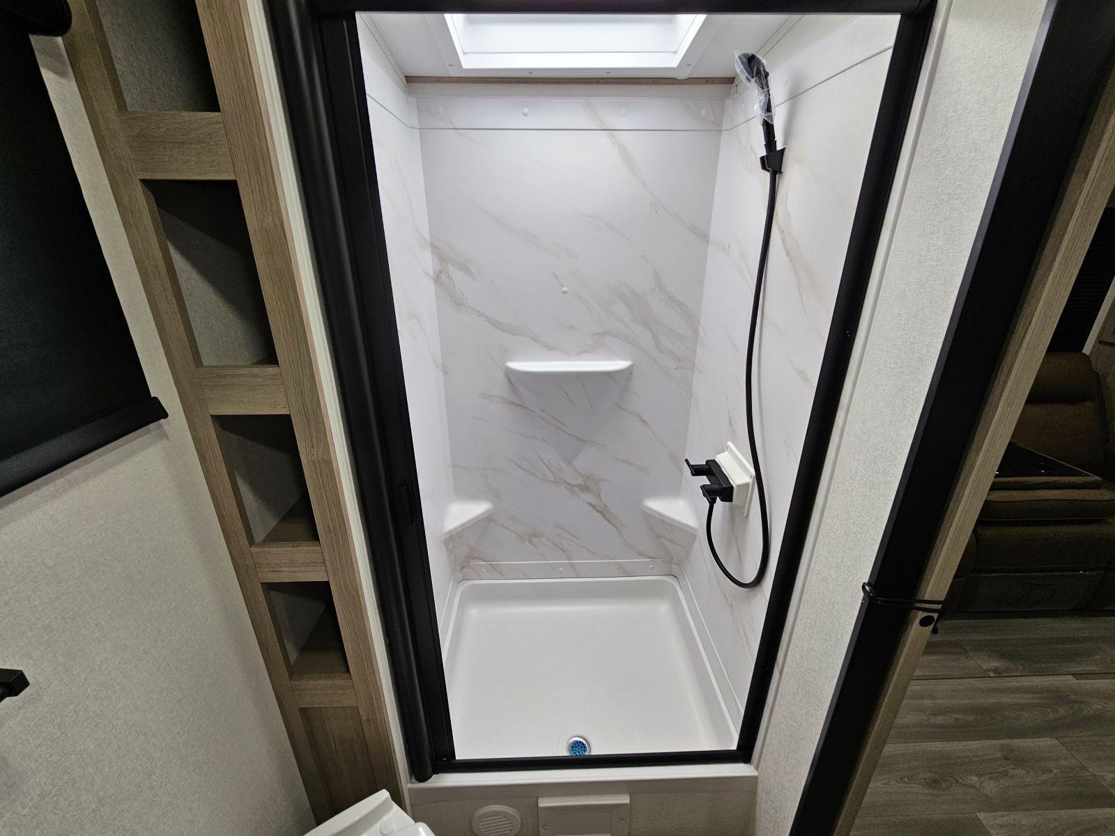 2026 Grand Design 2026 Grand Design Imagine - thumbnail 16