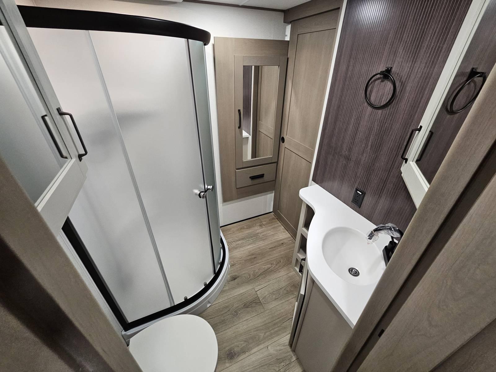 2026 Grand Design 2026 Grand Design Reflection - thumbnail 18