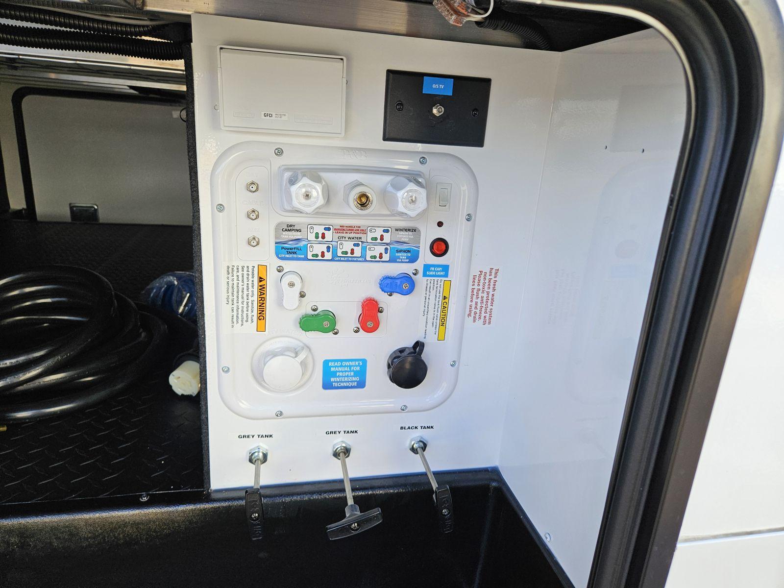 2026 Grand Design 2026 Grand Design Reflection - thumbnail 24