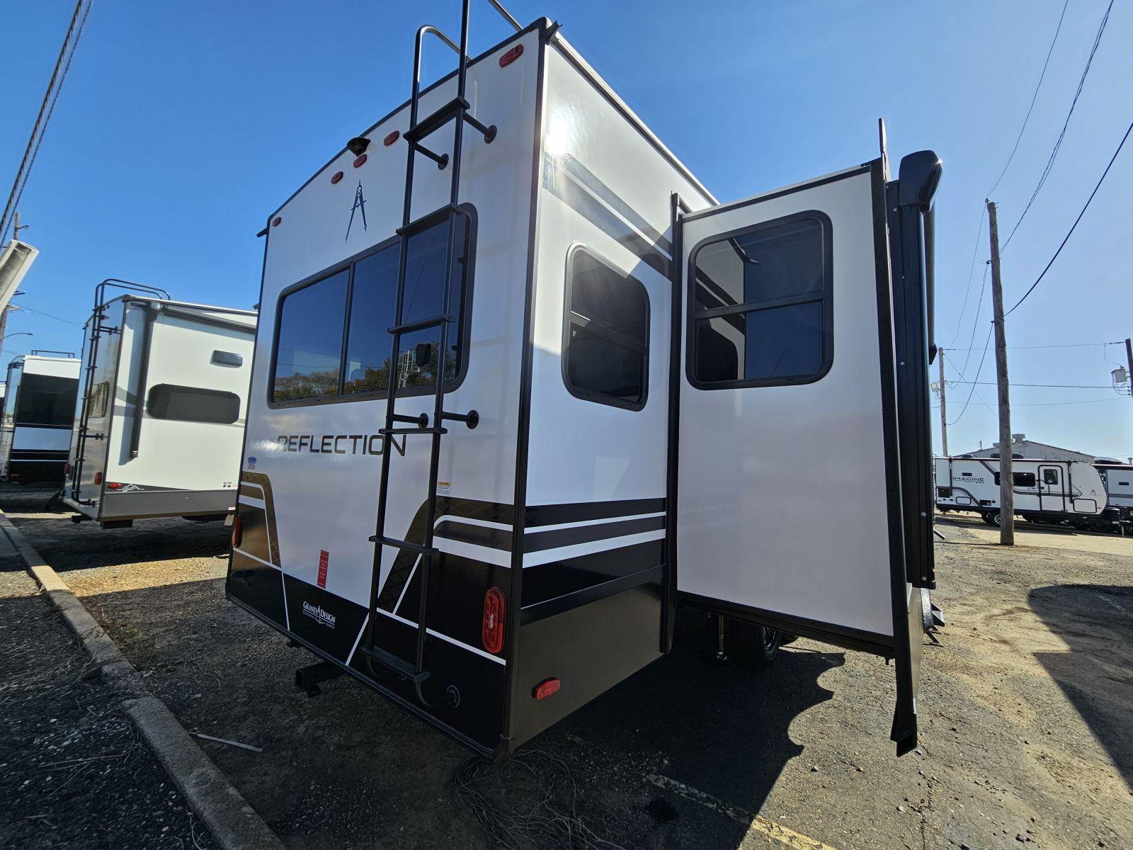 2026 Grand Design 2026 Grand Design Reflection - thumbnail 28