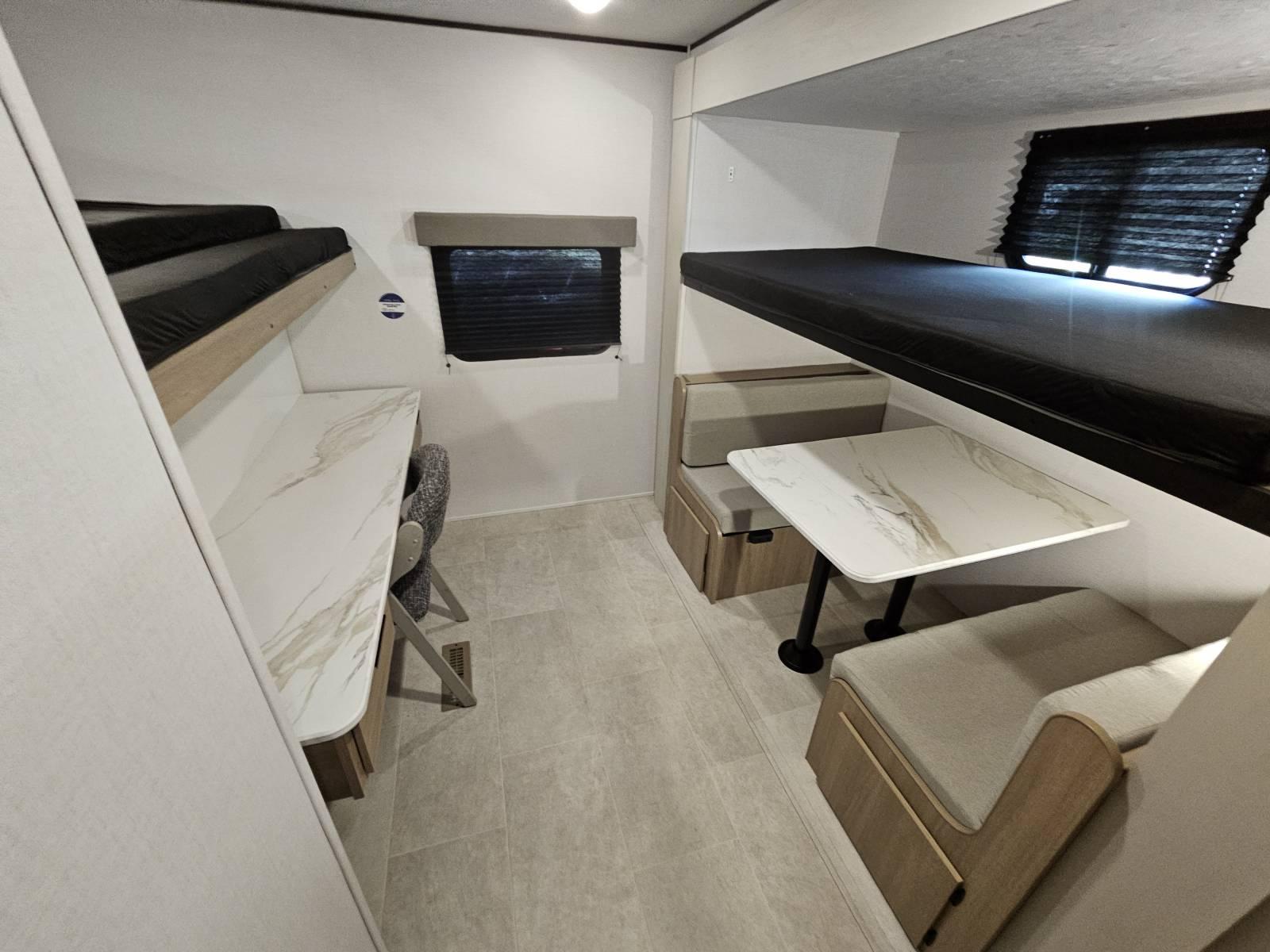 2026 Dutchmen 2026 Dutchmen Aspen Trail - thumbnail 17