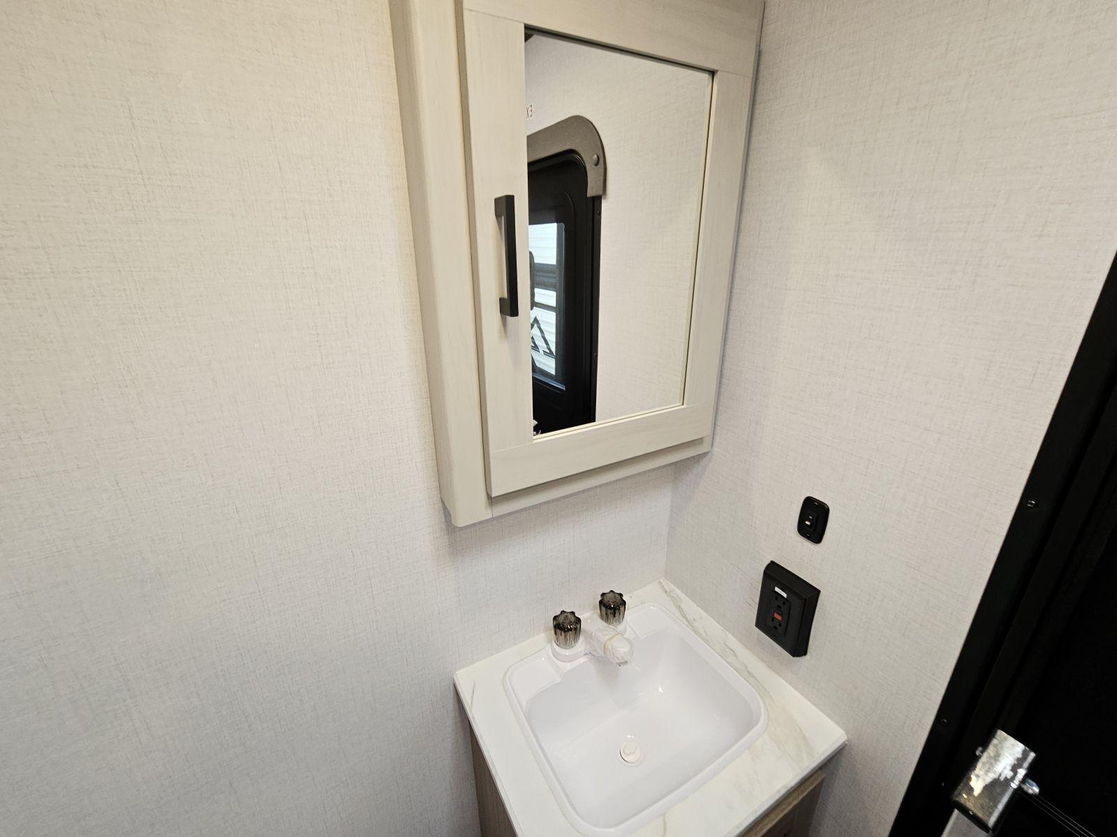 2026 Dutchmen 2026 Dutchmen Aspen Trail - thumbnail 22