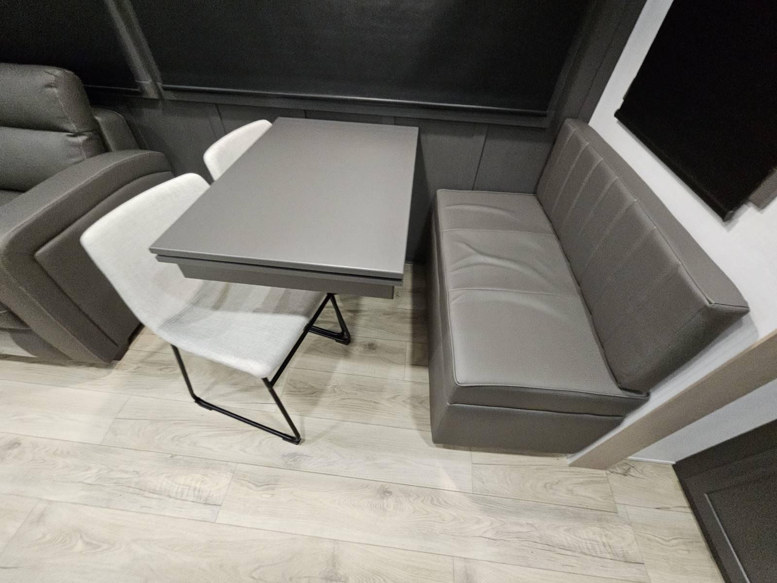 2026 Forest River 2026 Forest River Flagstaff Classic - thumbnail 15