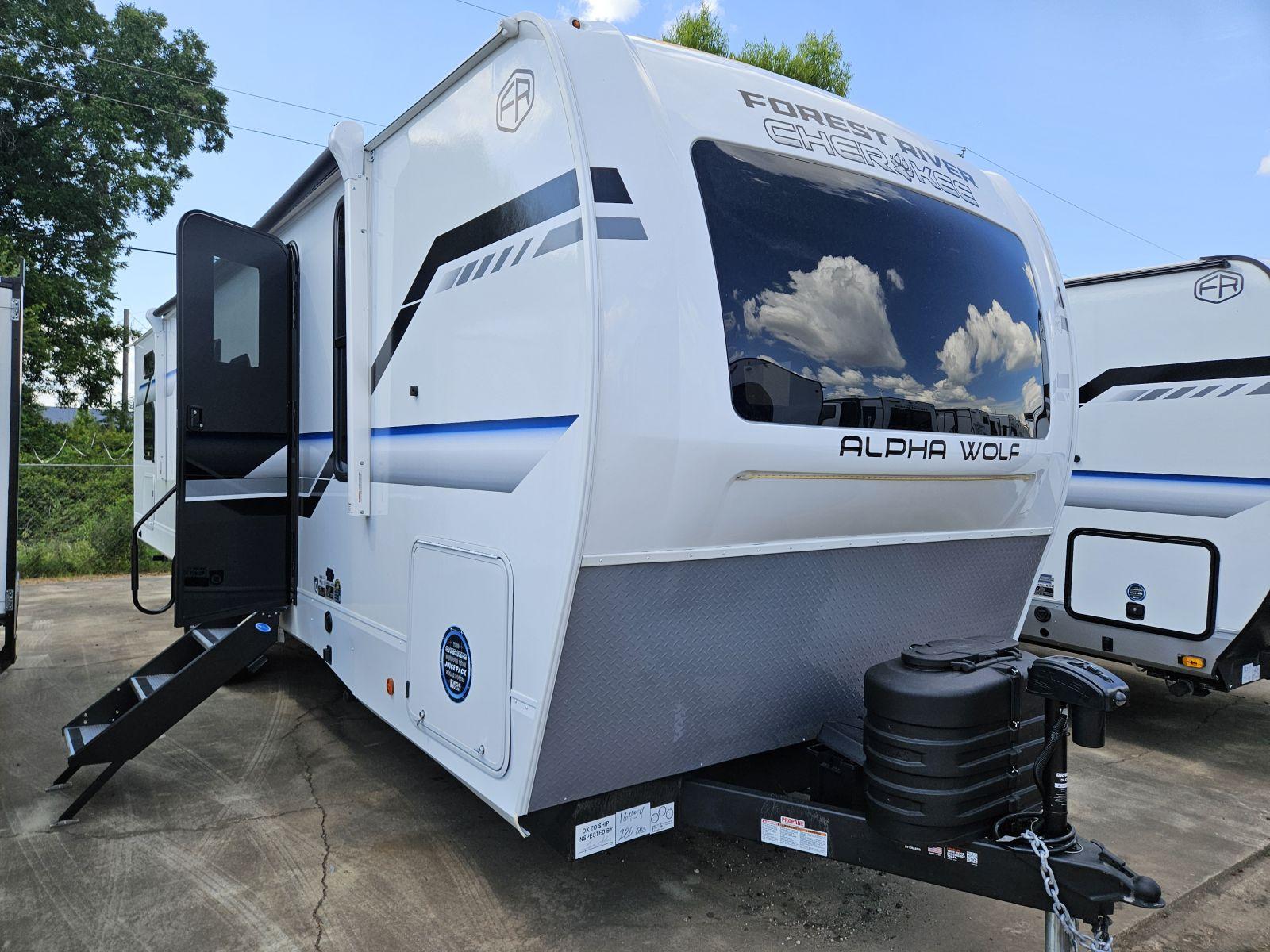 2026 Forest River 2026 Forest River Cherokee Wolf Den - thumbnail 37