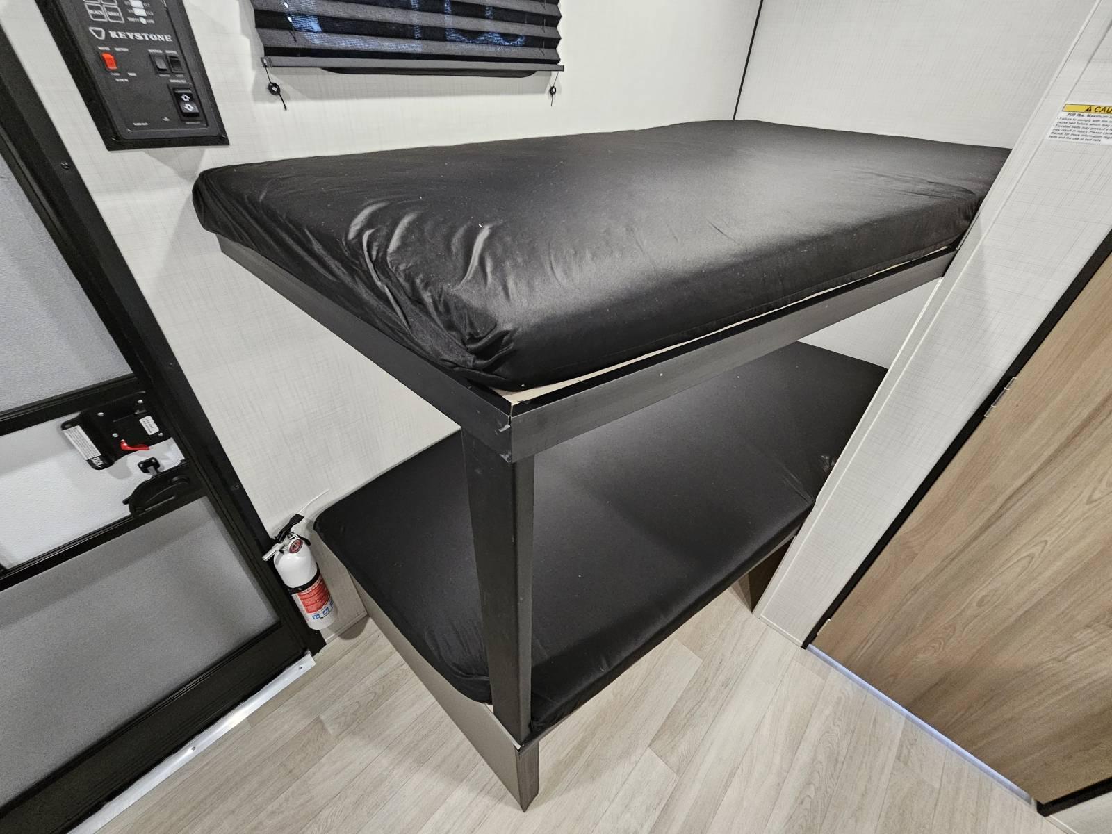 2026 Keystone 2026 Keystone Hideout Mini - thumbnail 8