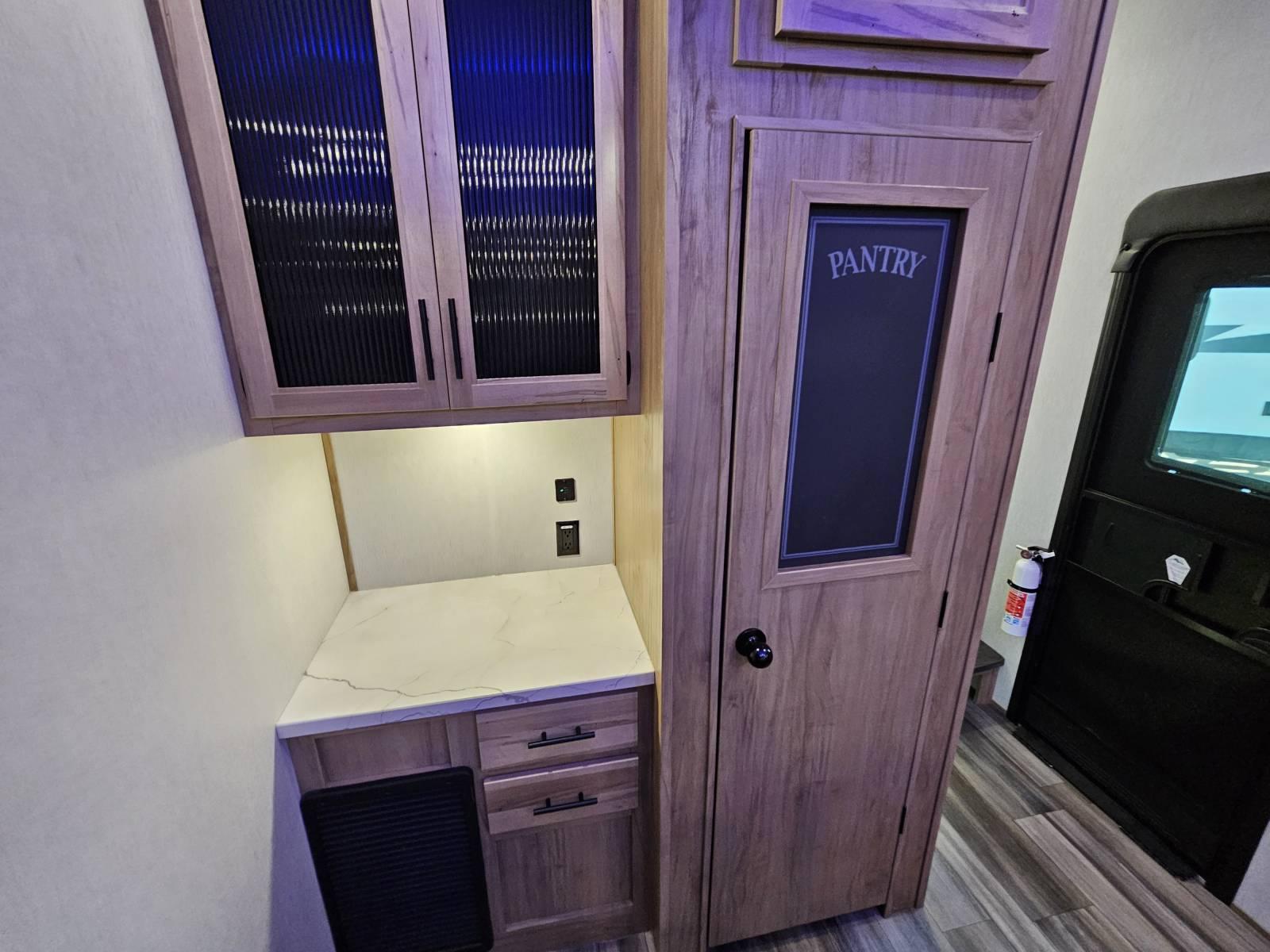 2023 Forest River 2023 Forest River Cherokee Arctic Wolf - thumbnail 13