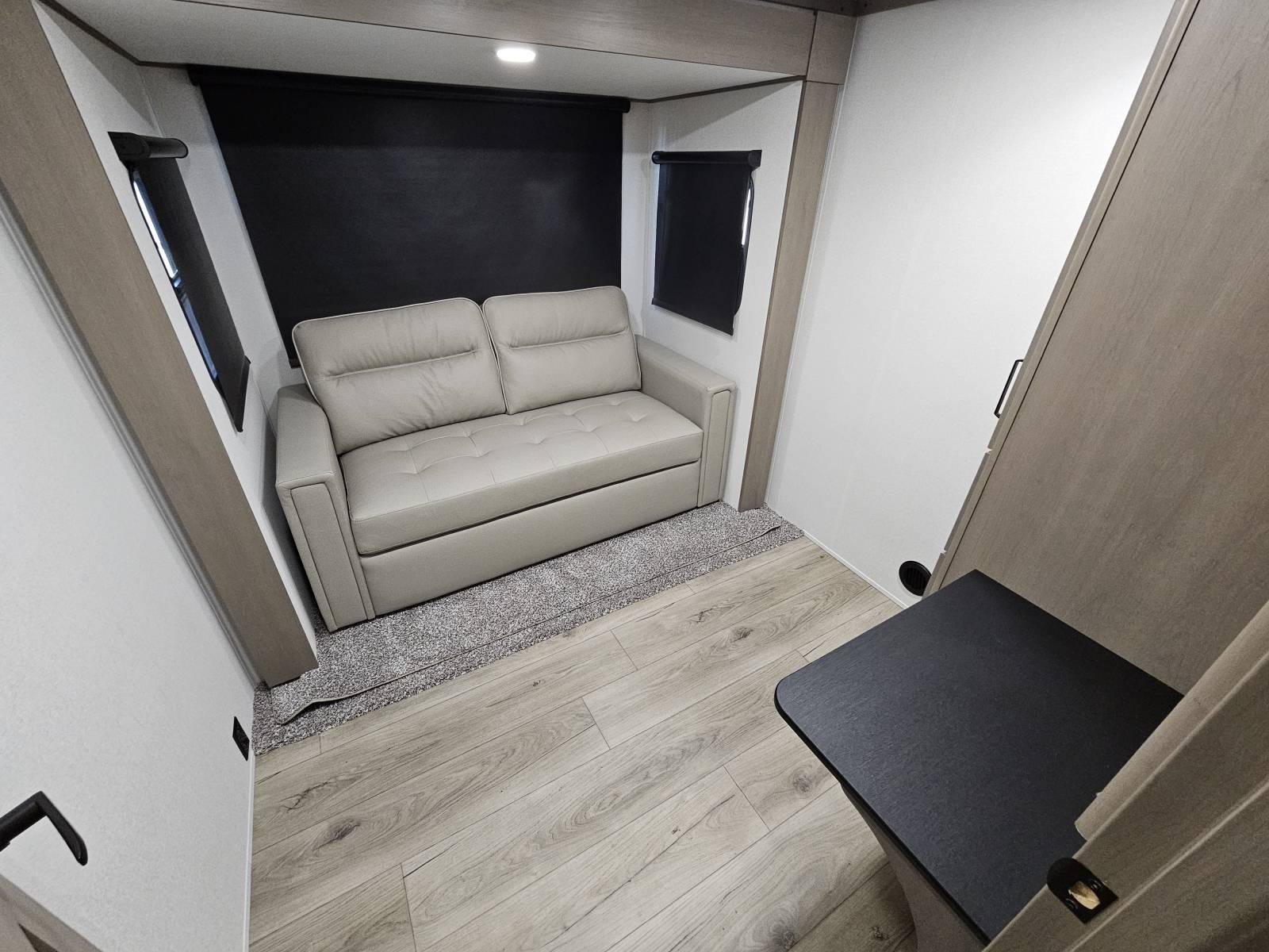 2026 Grand Design 2026 Grand Design Reflection - thumbnail 22