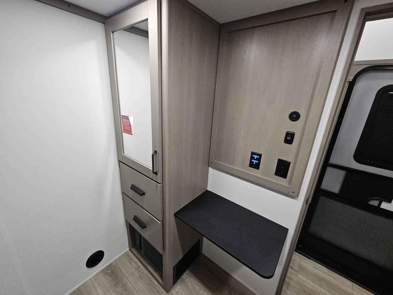 2026 Grand Design 2026 Grand Design Reflection - thumbnail 24