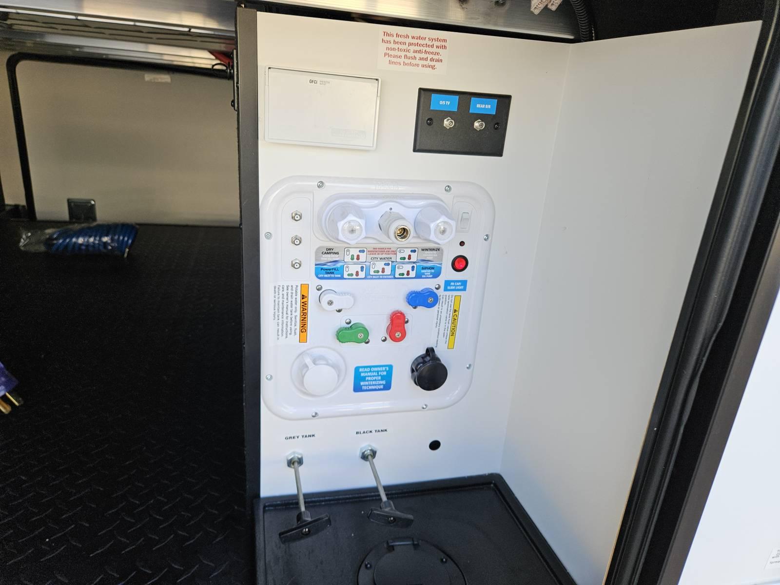 2026 Grand Design 2026 Grand Design Reflection - thumbnail 35