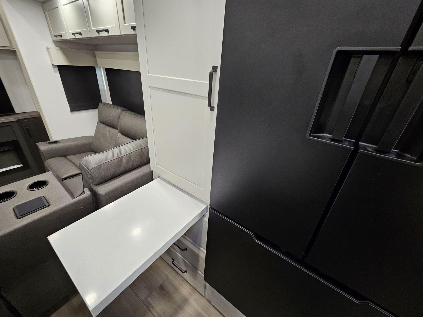 2026 Grand Design 2026 Grand Design Momentum G-Class - thumbnail 13