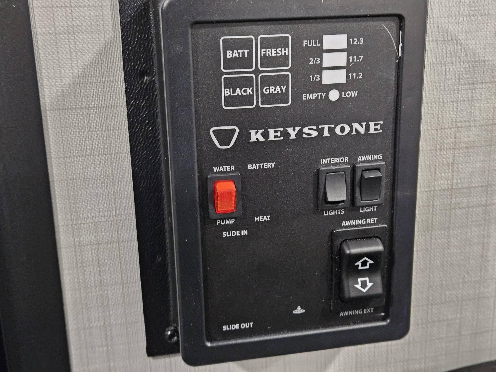 2026 Keystone 2026 Keystone Hideout Mini - thumbnail 17