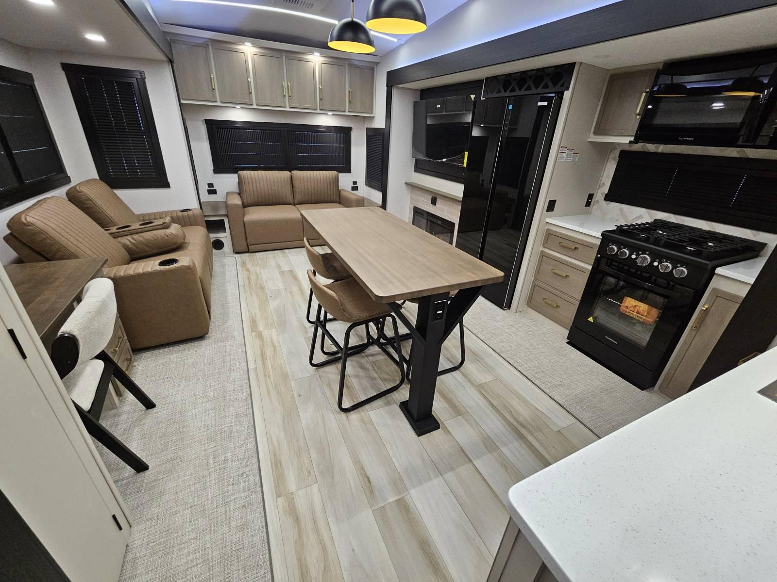 2026 Forest River 2026 Forest River Wildwood Heritage Glen - thumbnail 4