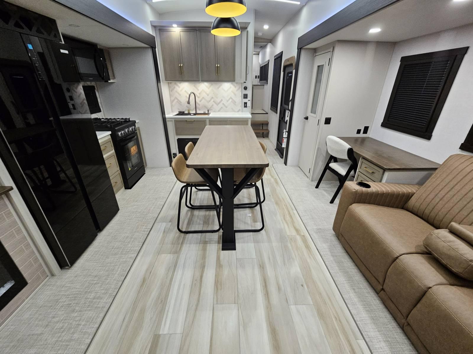 2026 Forest River 2026 Forest River Wildwood Heritage Glen - thumbnail 5