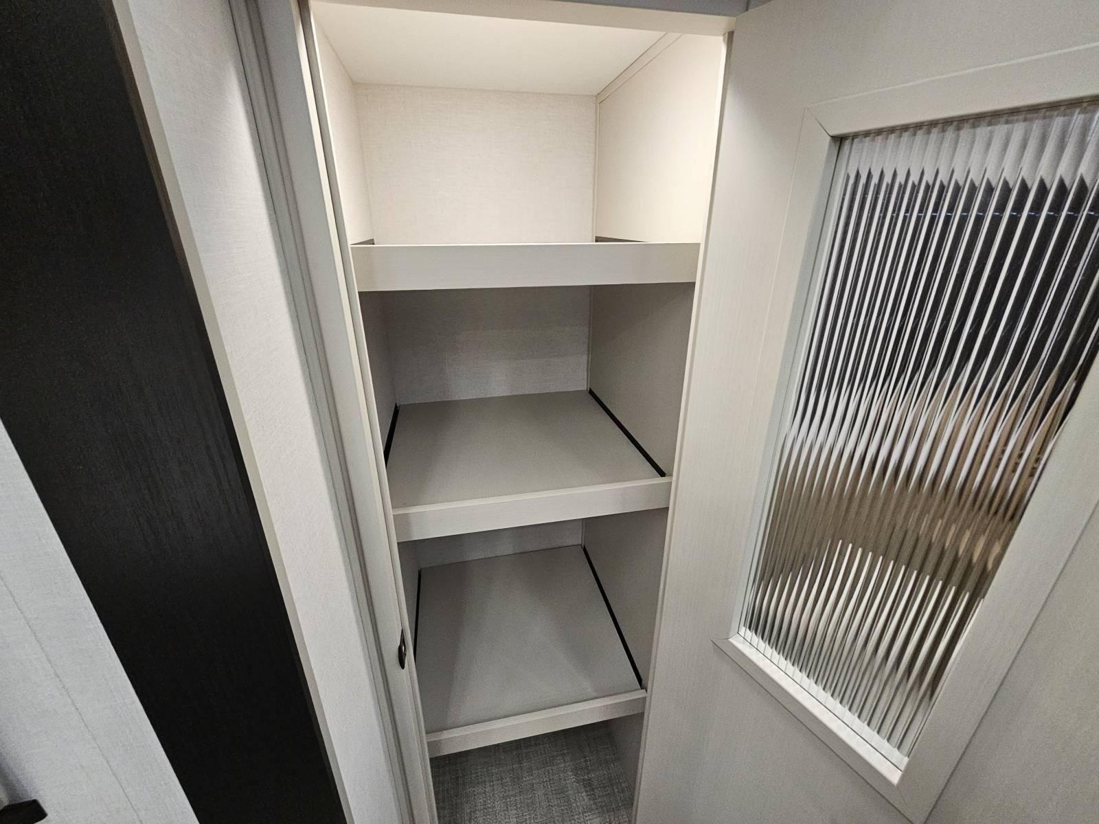 2026 Forest River 2026 Forest River Wildwood Heritage Glen - thumbnail 15