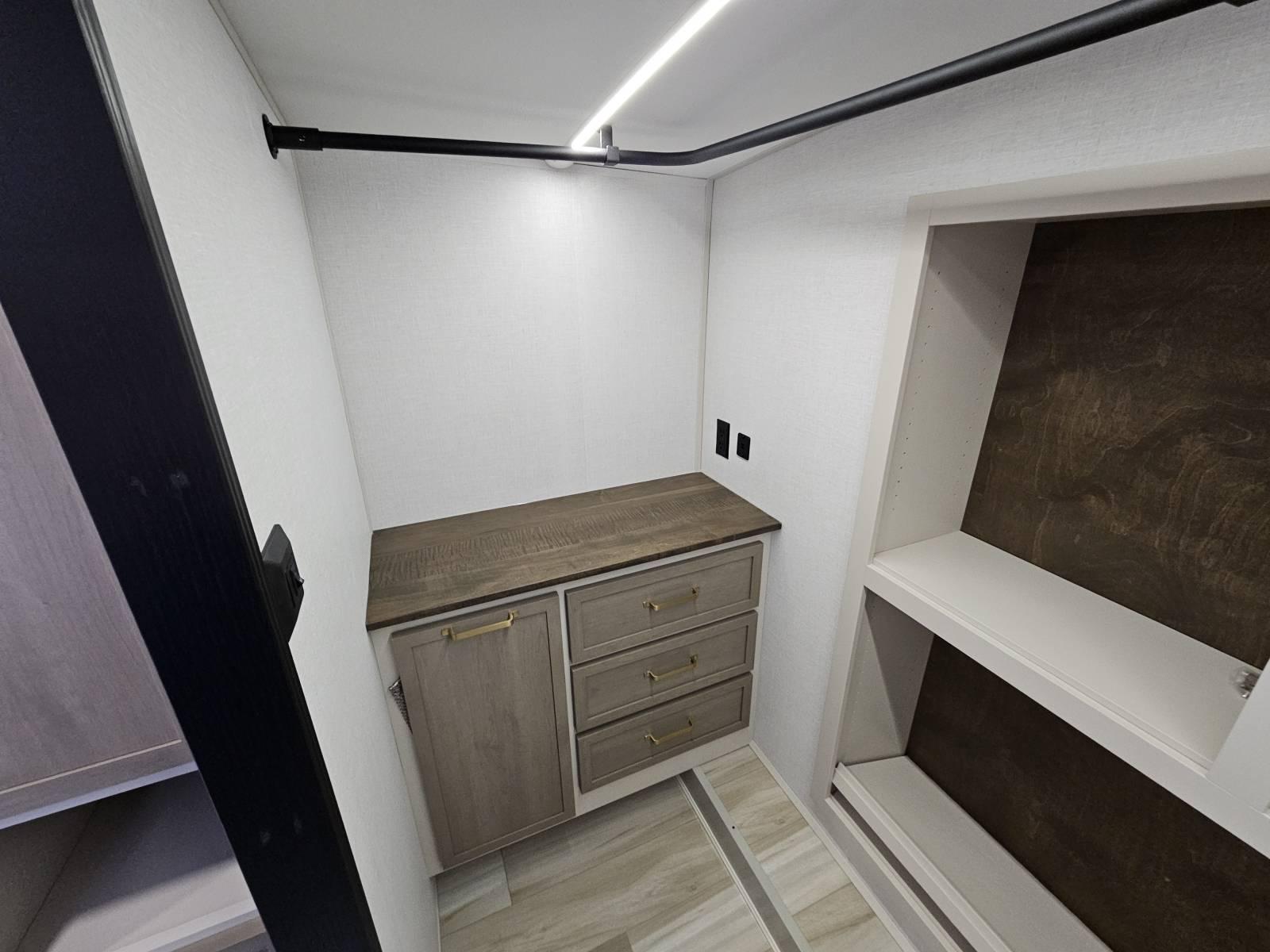 2026 Forest River 2026 Forest River Wildwood Heritage Glen - thumbnail 28