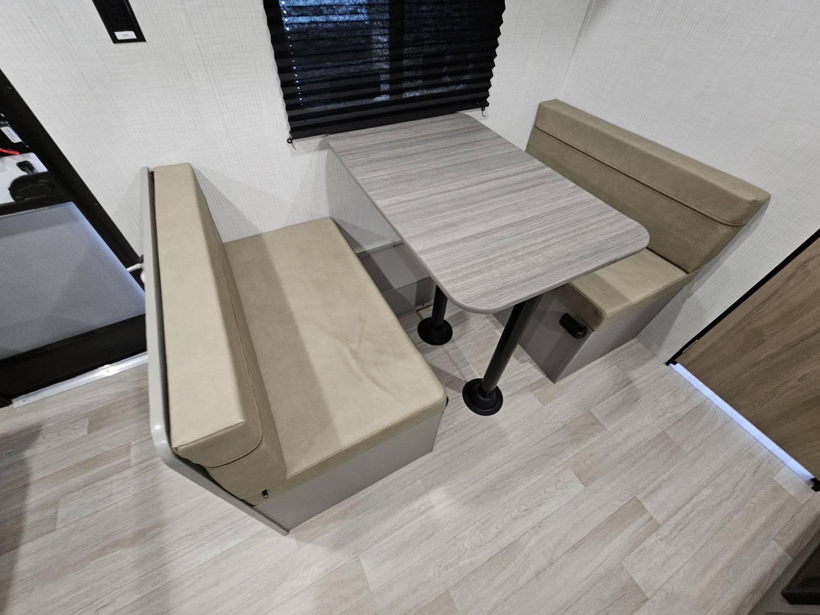 2026 Keystone 2026 Keystone Hideout - thumbnail 11