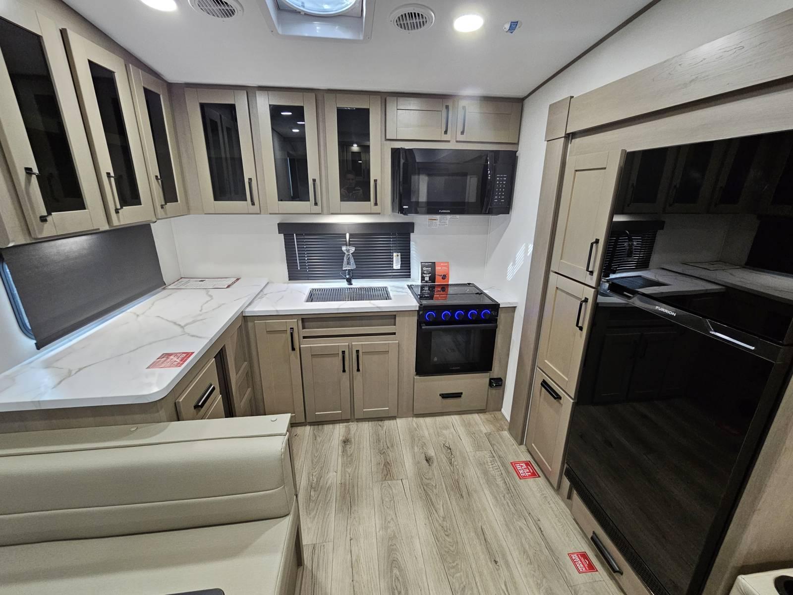 2026 Grand Design 2026 Grand Design Reflection 150 Series - thumbnail 9