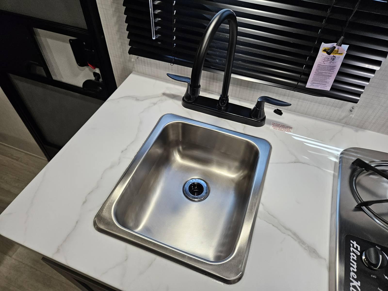 2026 Keystone 2026 Keystone Hideout - thumbnail 8