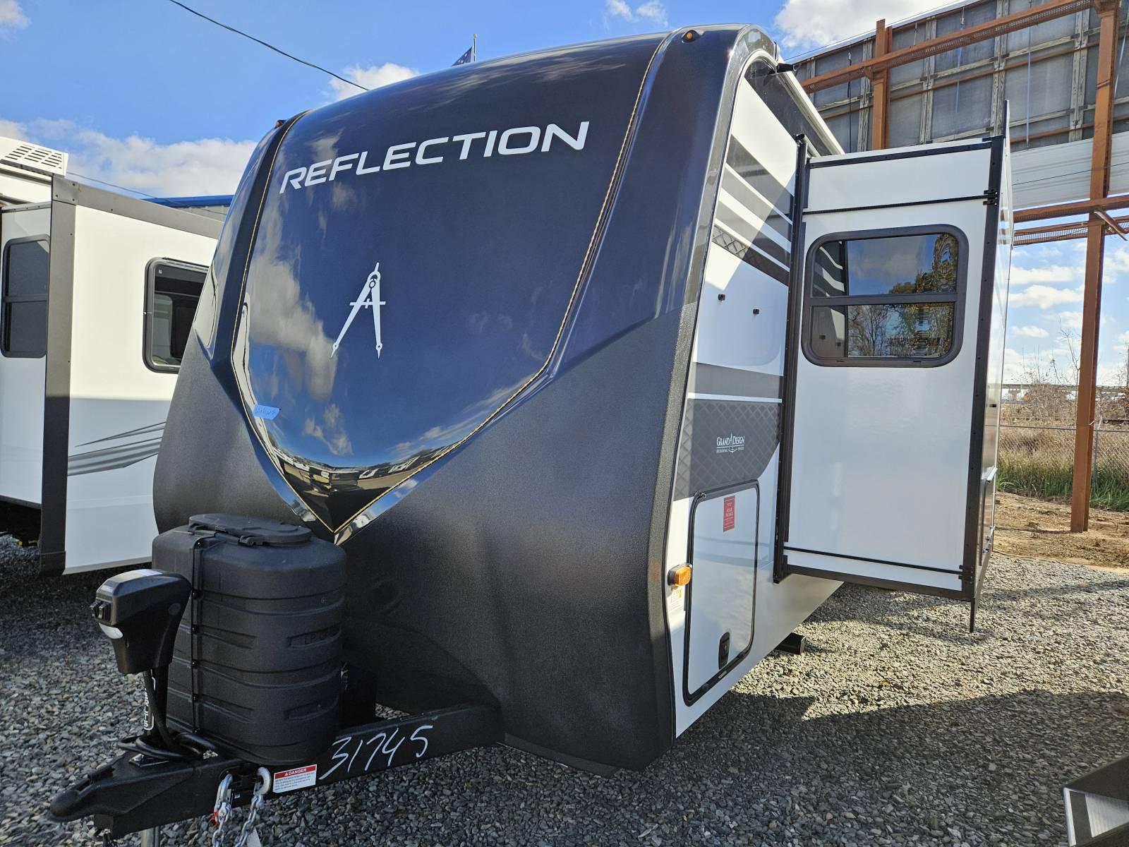 2026 Grand Design 2026 Grand Design Reflection - thumbnail 3