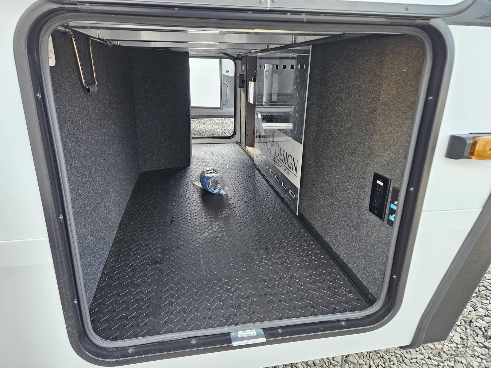 2026 Grand Design 2026 Grand Design Reflection - thumbnail 26