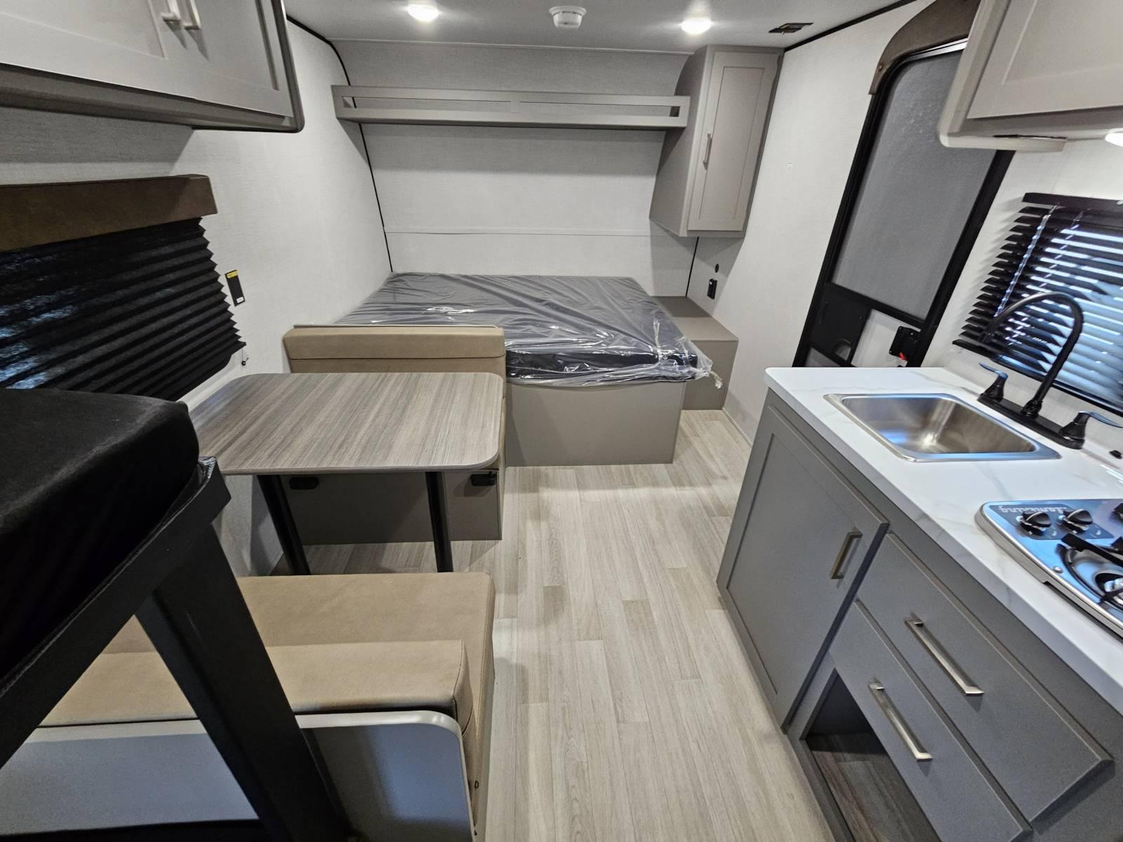 2026 Keystone 2026 Keystone Hideout Mini - thumbnail 5