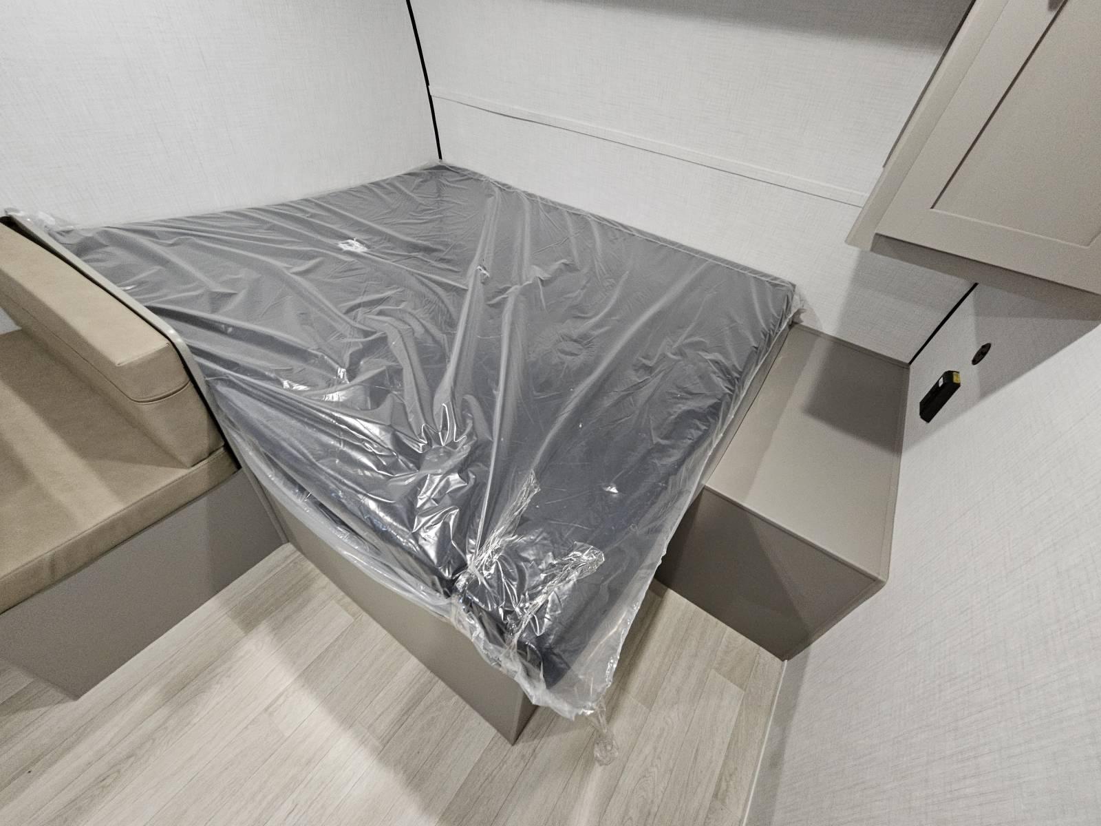 2026 Keystone 2026 Keystone Hideout Mini - thumbnail 11