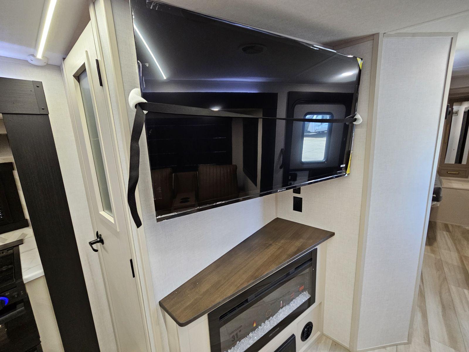 2026 Forest River 2026 Forest River Wildwood Heritage Glen - thumbnail 8