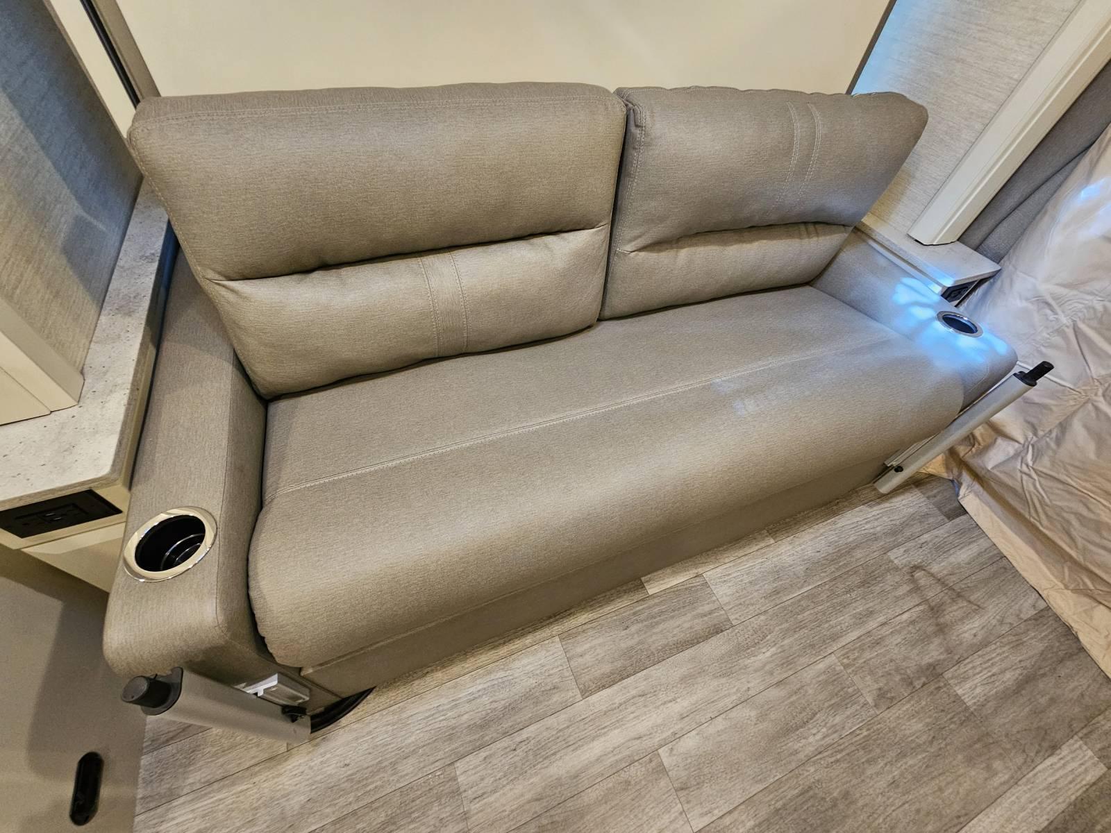 2023 Tiffin 2023 Tiffin Wayfarer - thumbnail 5