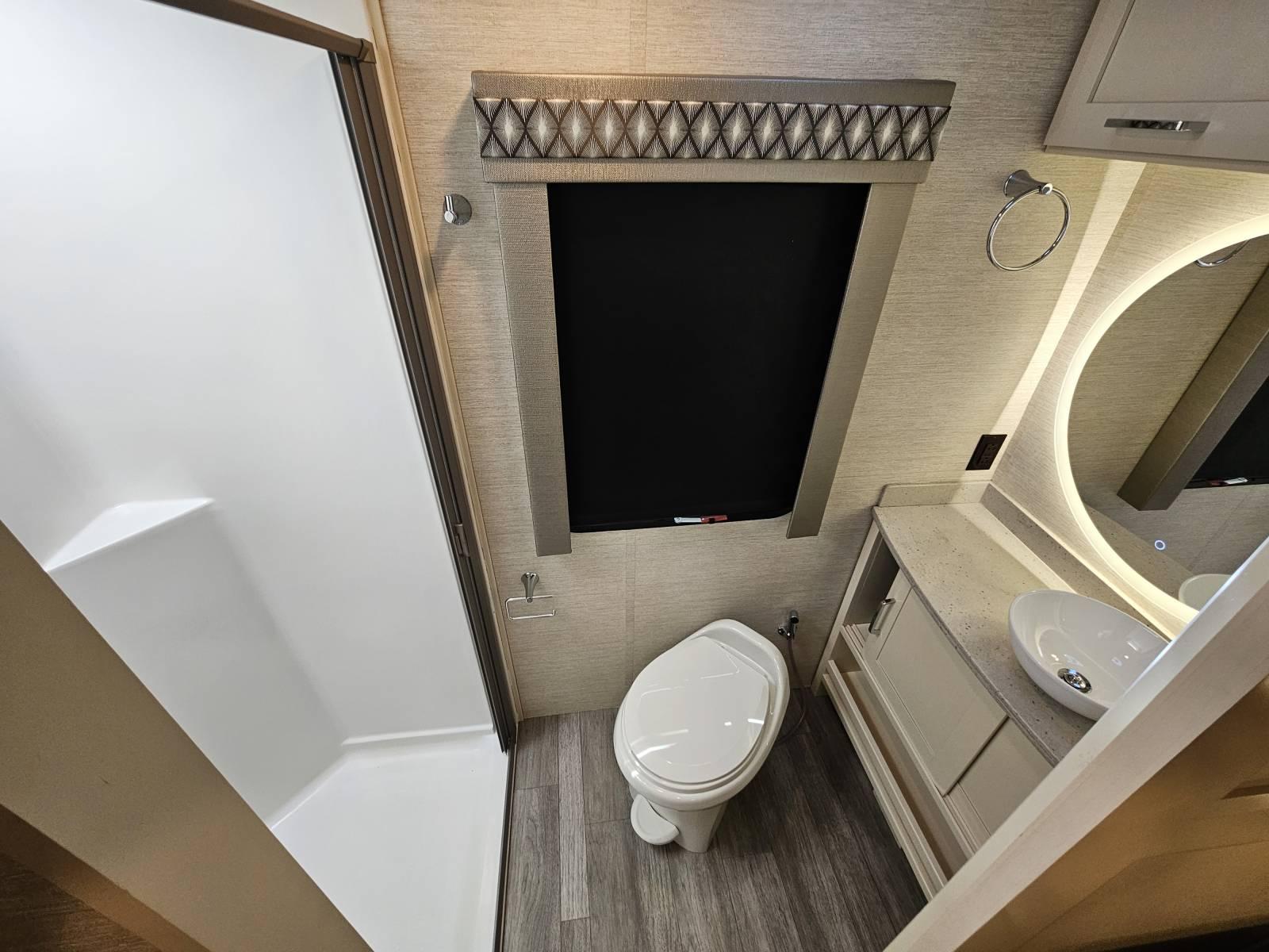 2023 Tiffin 2023 Tiffin Wayfarer - thumbnail 15