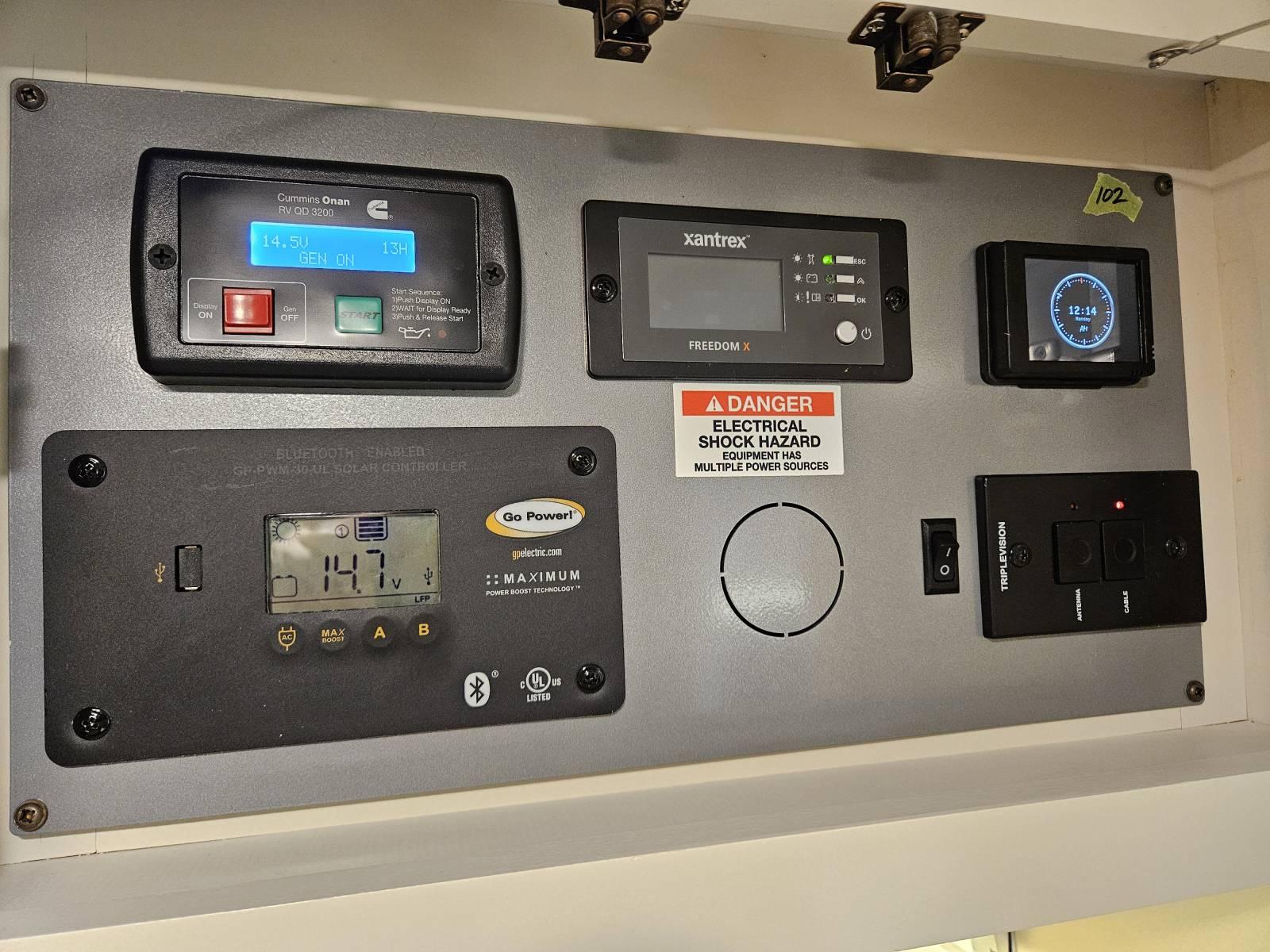 2023 Tiffin 2023 Tiffin Wayfarer - thumbnail 18