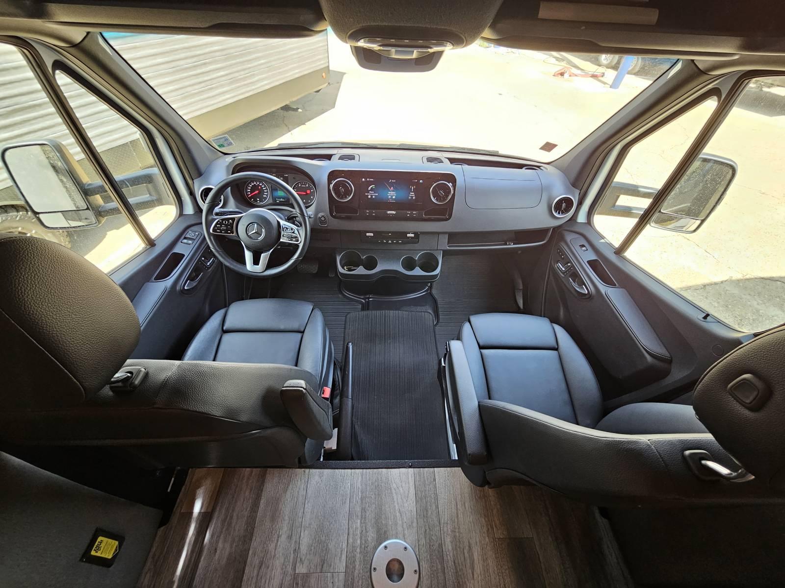 2023 Tiffin 2023 Tiffin Wayfarer - thumbnail 25