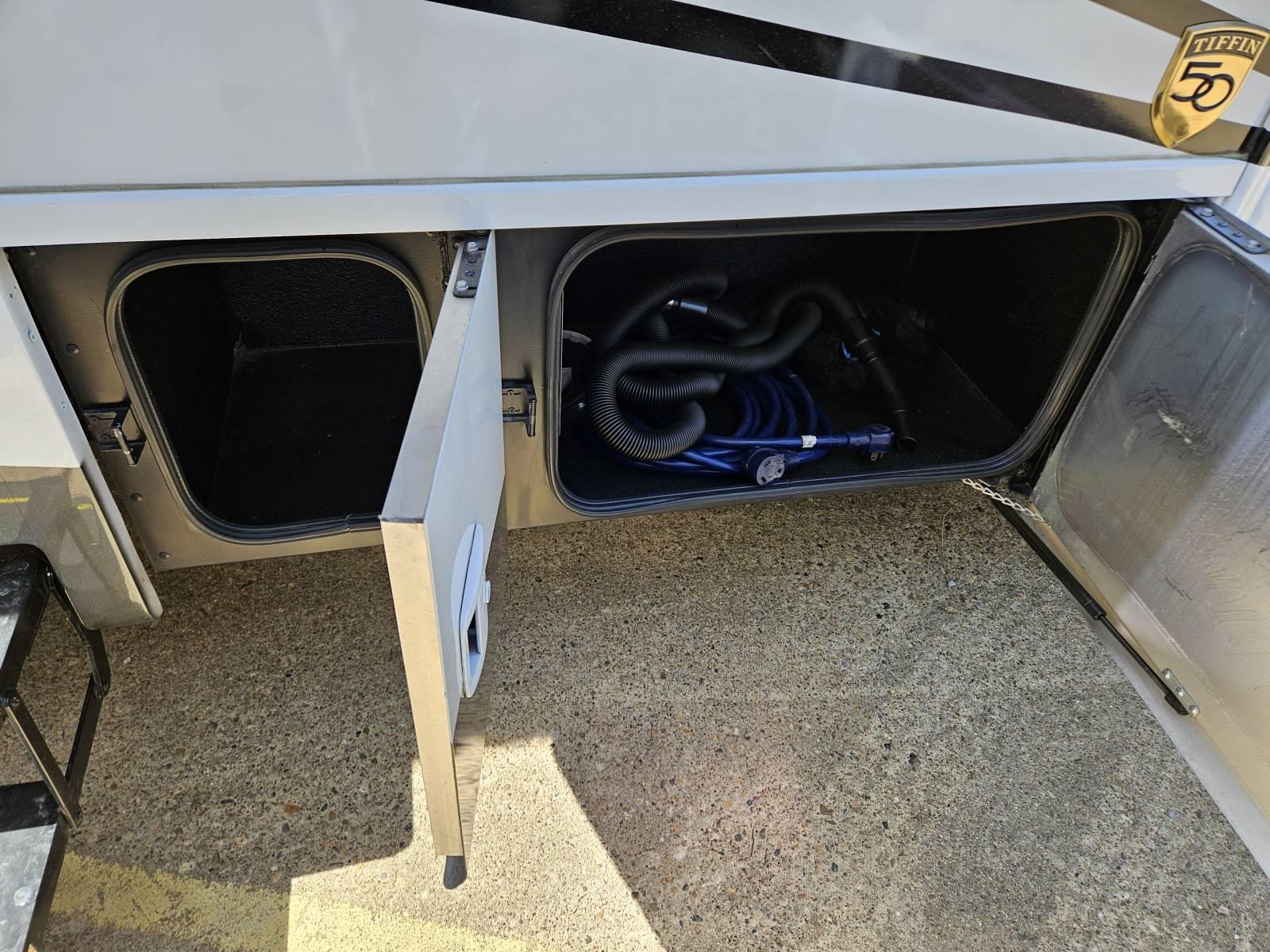 2023 Tiffin 2023 Tiffin Wayfarer - thumbnail 30