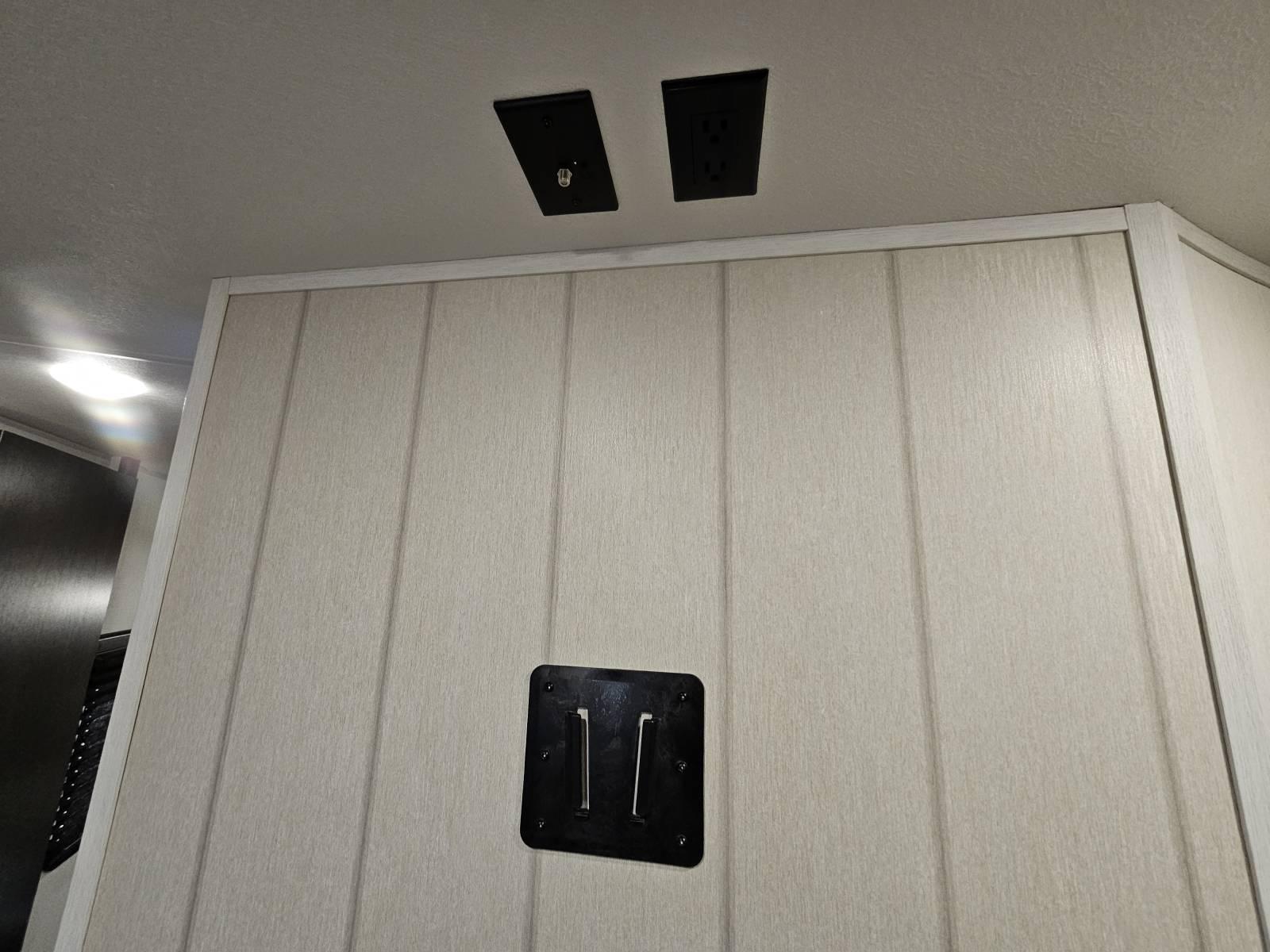 2026 Forest River 2026 Forest River Cherokee Grey Wolf - thumbnail 7