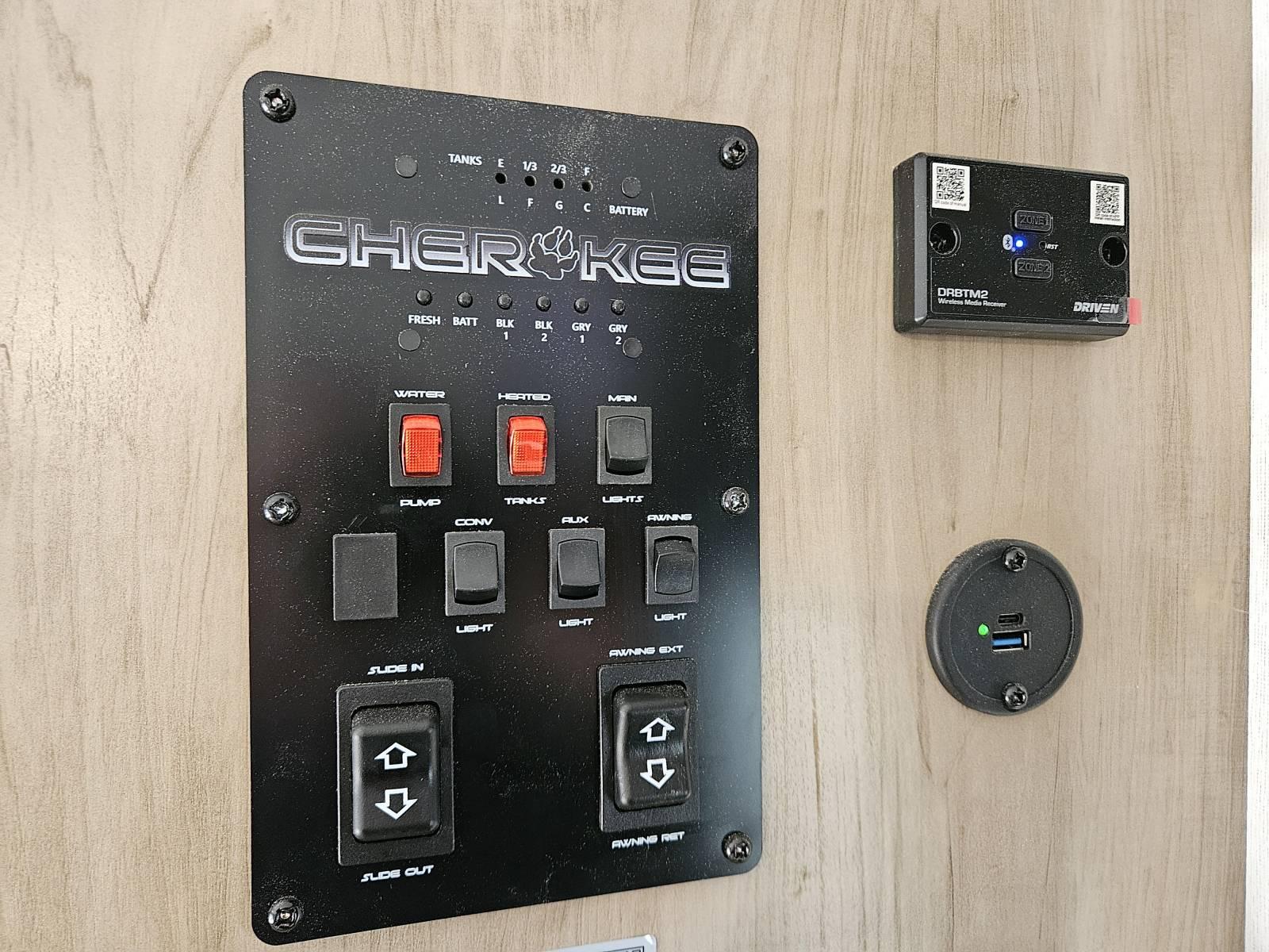 2026 Forest River 2026 Forest River Cherokee Grey Wolf - thumbnail 21