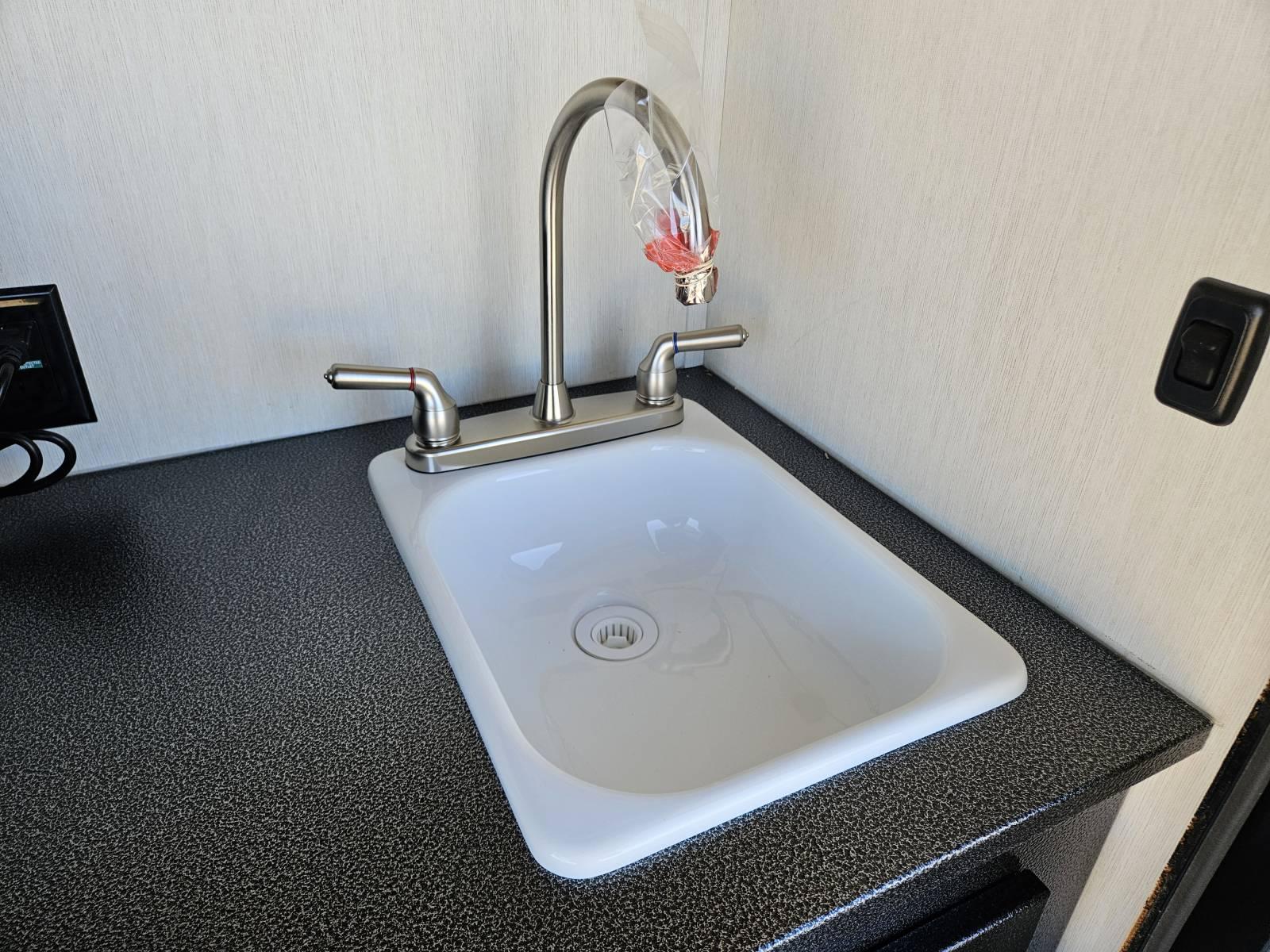 2026 Forest River 2026 Forest River Cherokee Grey Wolf - thumbnail 25