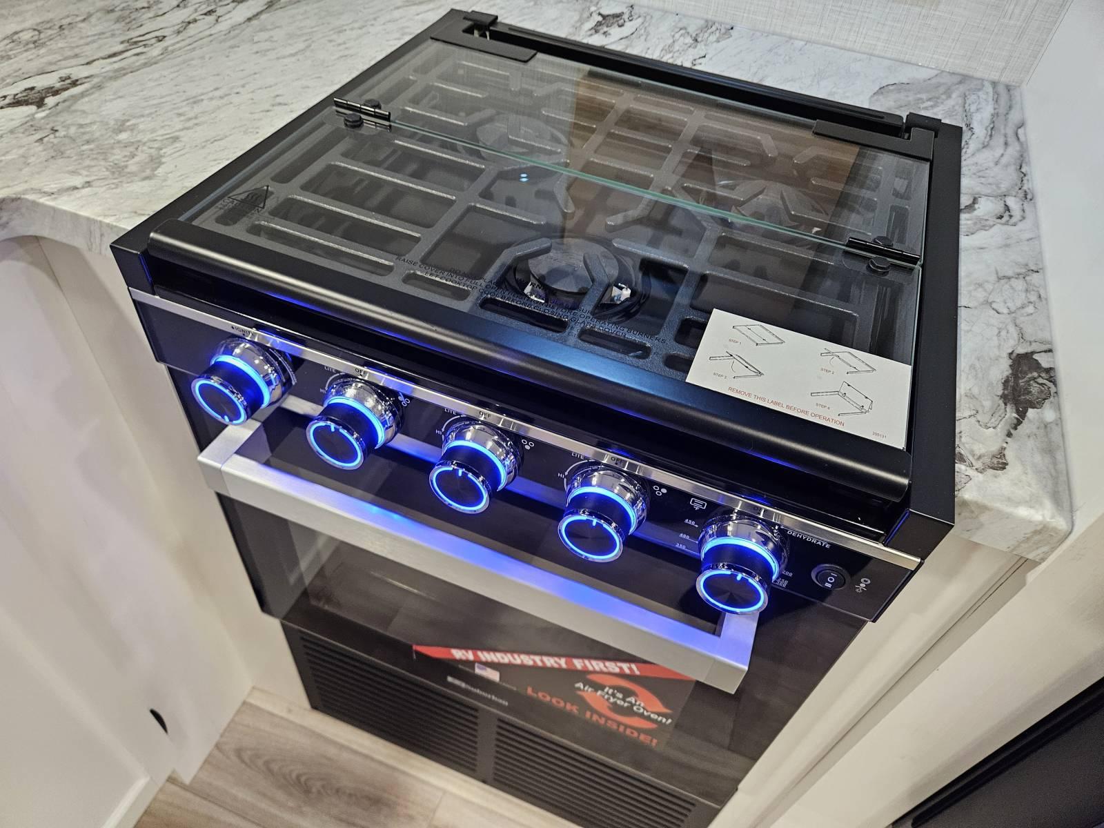 2026 Venture RV 2026 Venture RV SportTrek - thumbnail 9