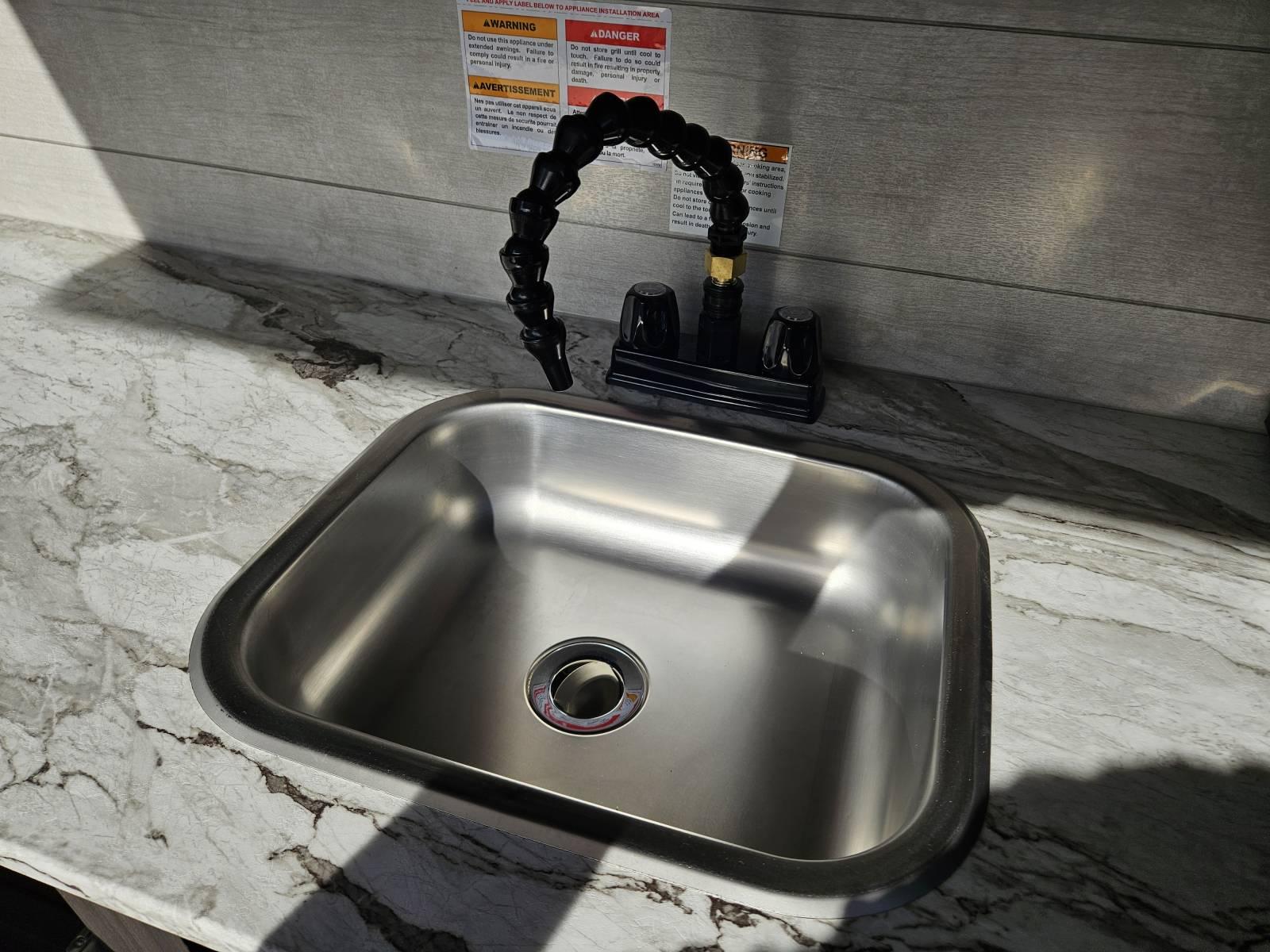 2026 Venture RV 2026 Venture RV SportTrek - thumbnail 29