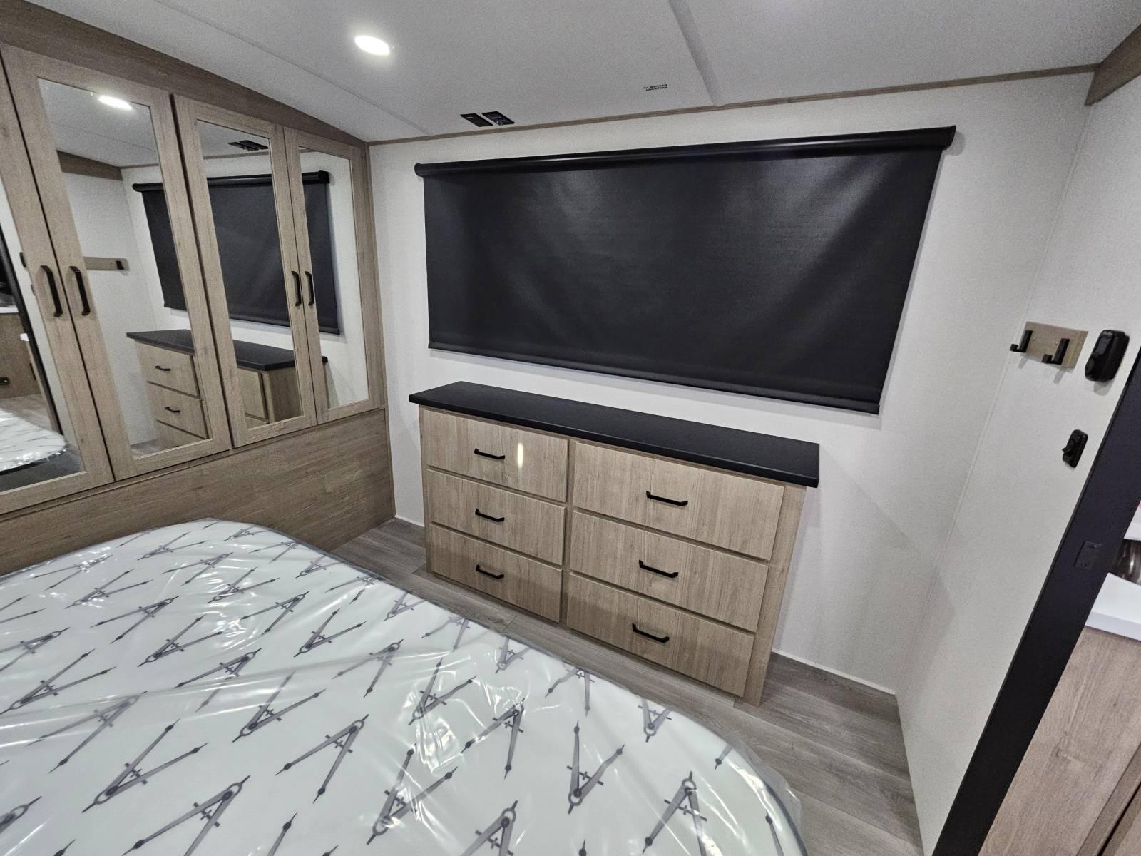 2026 Grand Design 2026 Grand Design Imagine - thumbnail 14