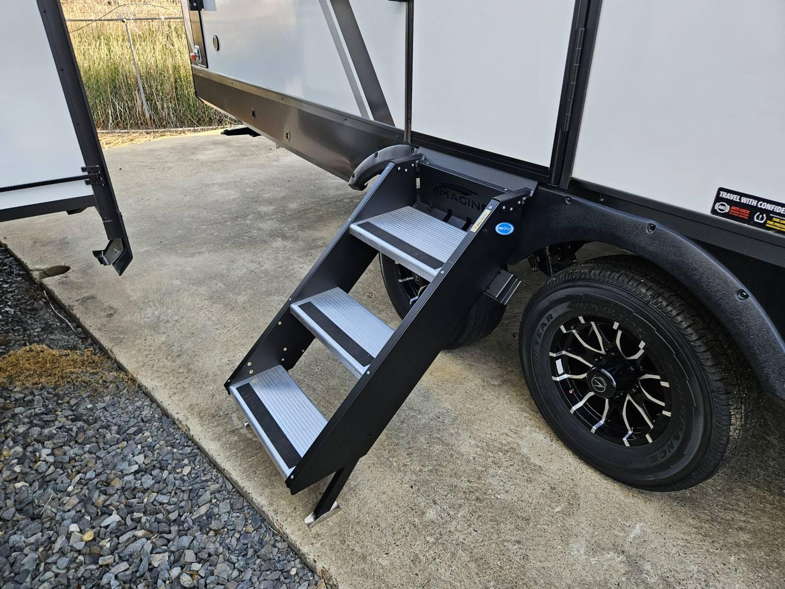 2026 Grand Design 2026 Grand Design Imagine - thumbnail 22